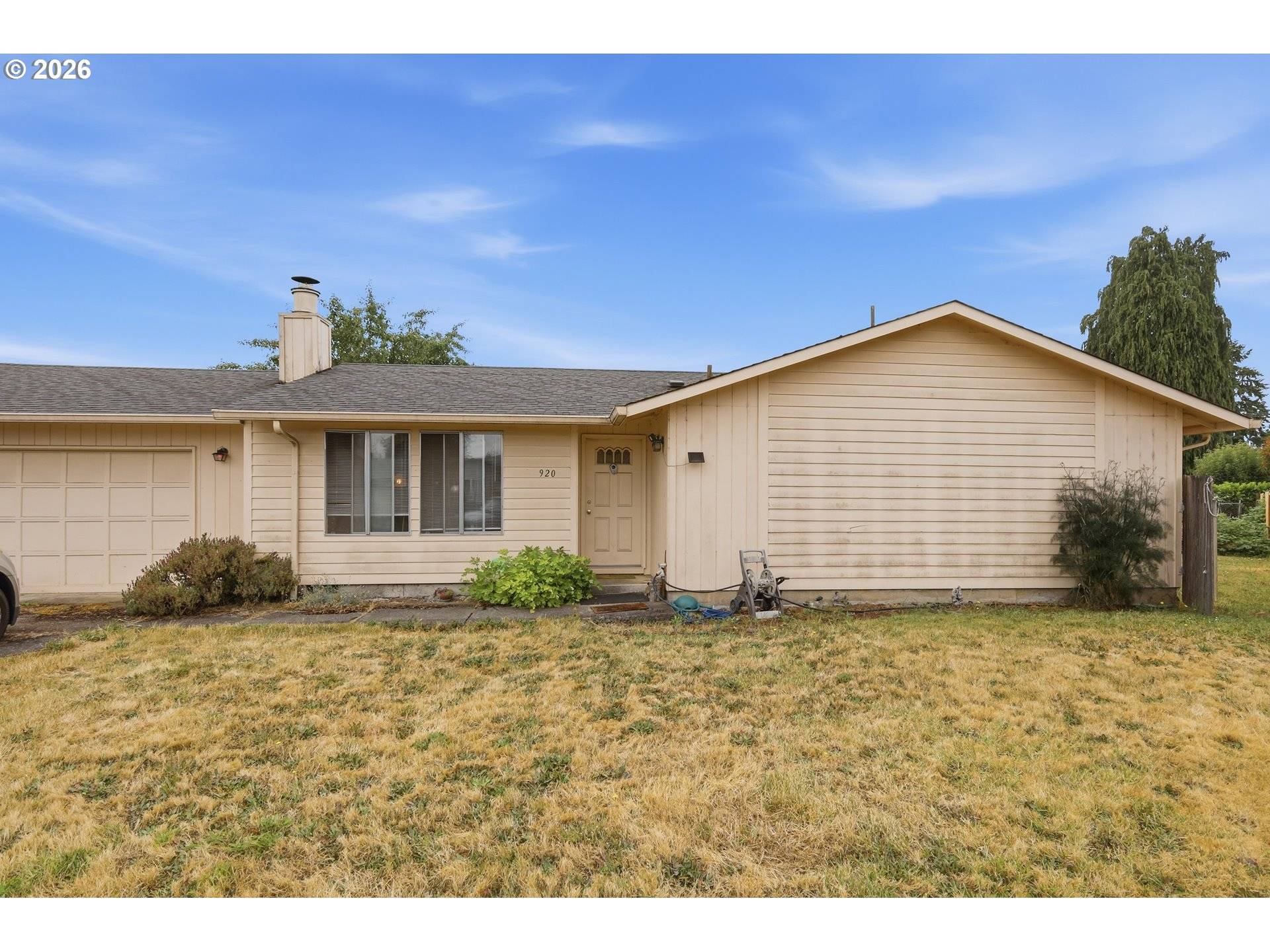 920 ECHO HOLLOW RD, Eugene, OR 97402