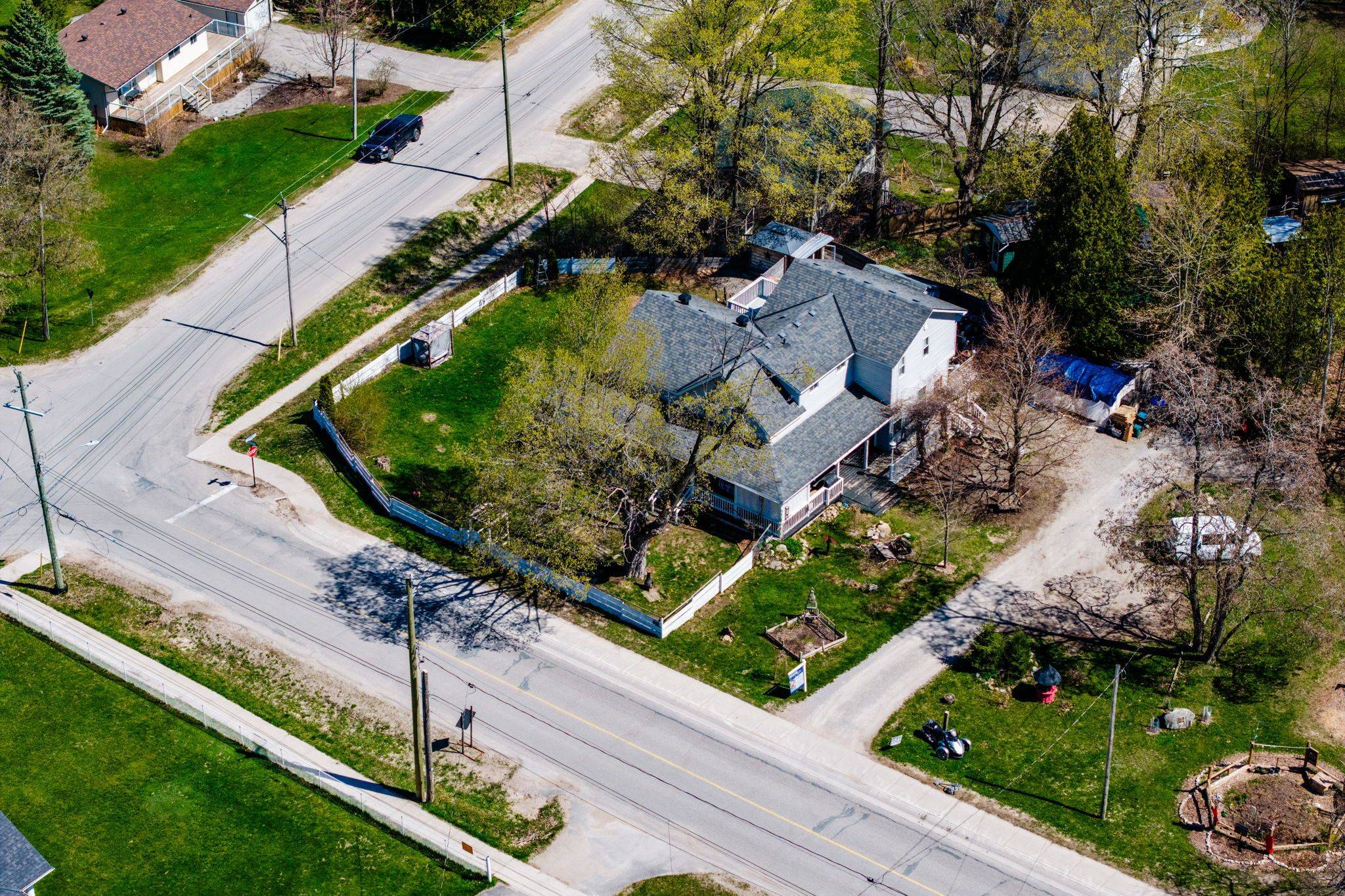 107 Pine ST, Tay, ON L0K 2C0
