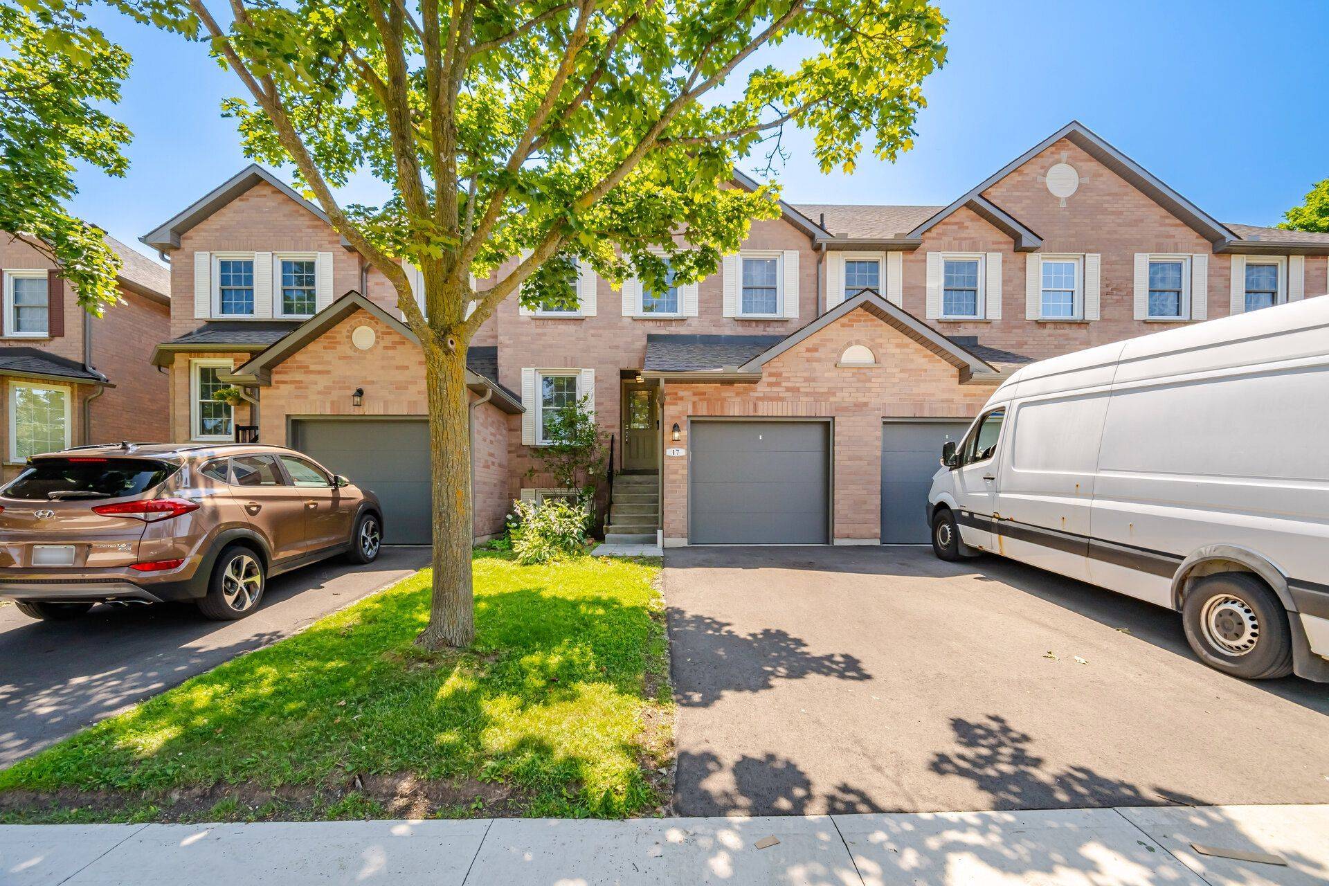 2935 Headon Forest DR #17, Burlington, ON L7M 3Z7