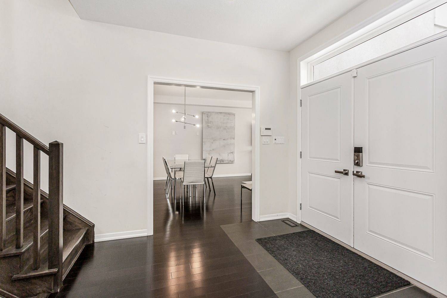 338 Woodale AVE, Oakville, ON L6K 2N7