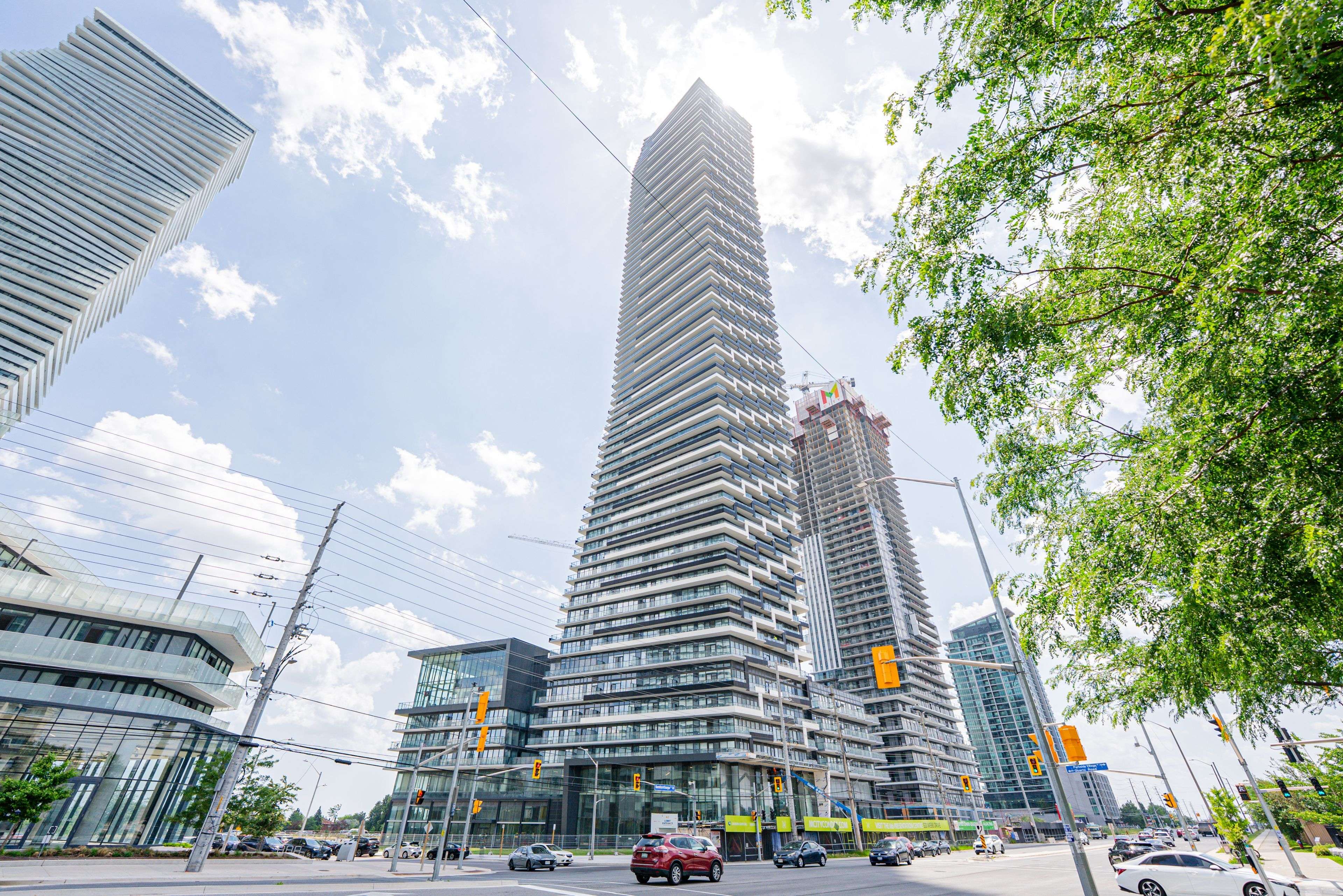 448 Burnhamthorpe RD W #4101, Mississauga, ON L5B 0R4