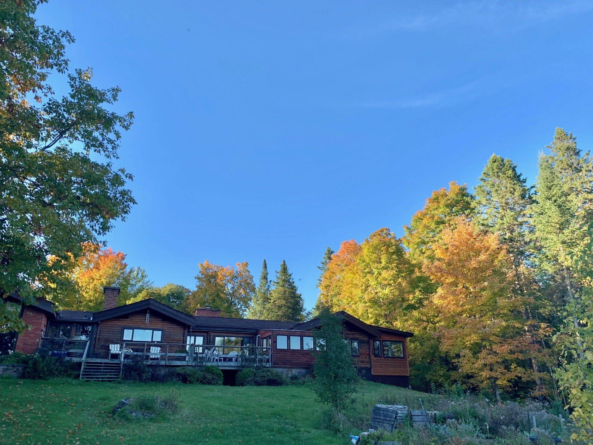 213 Connemara LN, Greater Madawaska, ON K0J 2R0