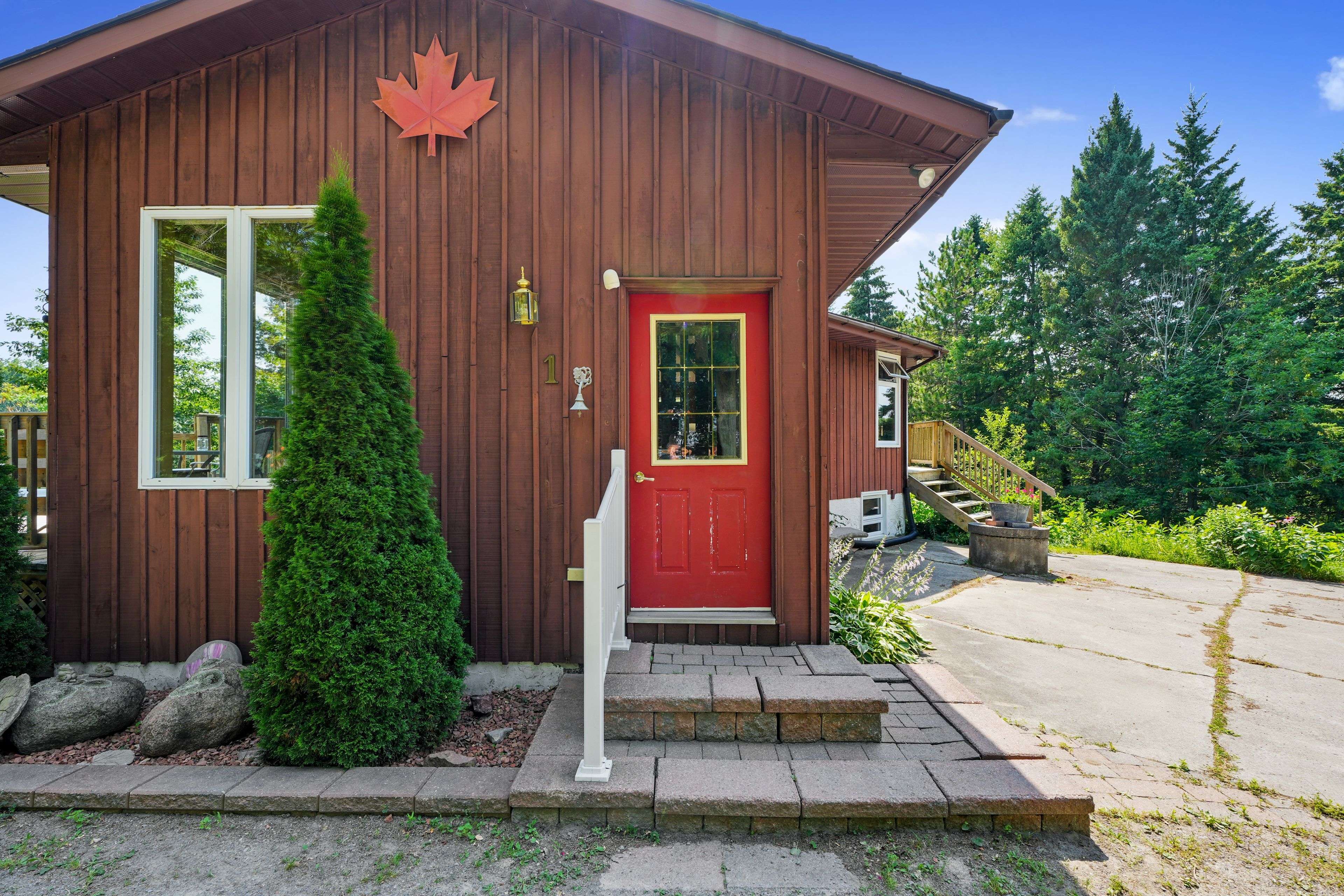 940 Carman RD, Brighton, ON K0K 1H0