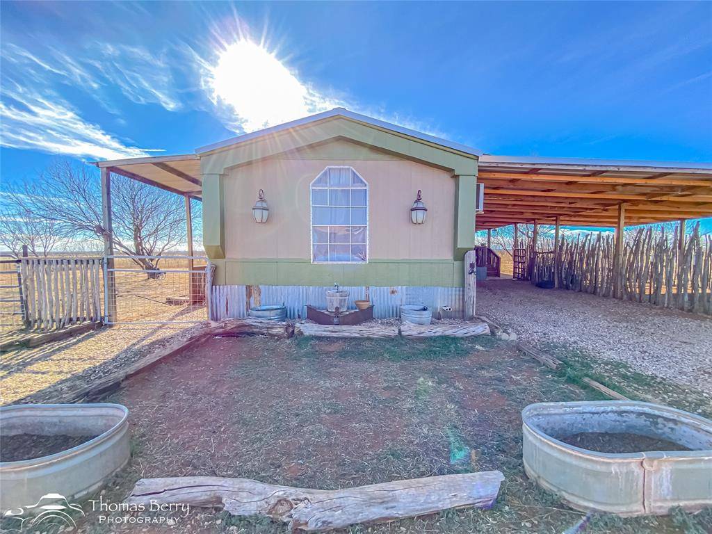 310 Fm 1085, Trent, TX 79561
