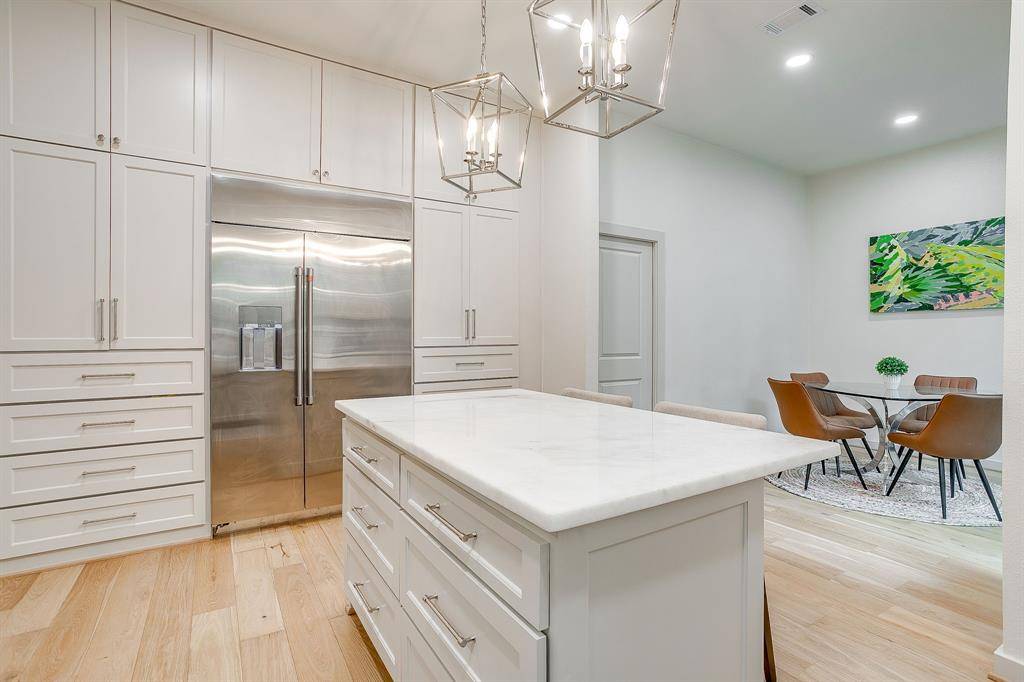 2144 Fountain Square Drive, Fort Worth, TX 76107