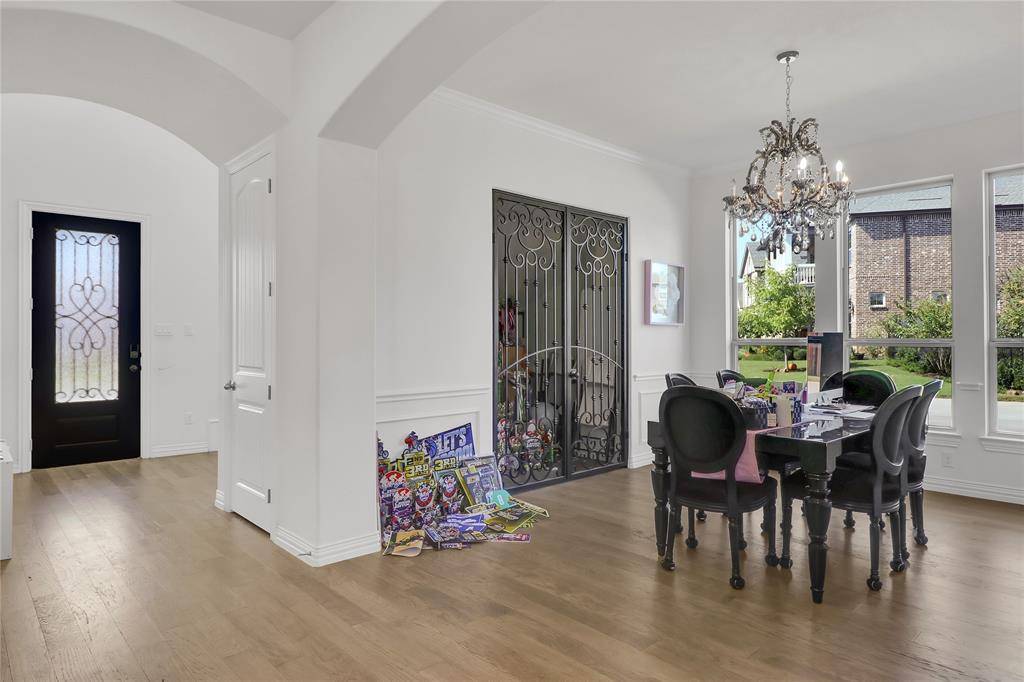 4209 Whispering Willow Way, Arlington, TX 76005