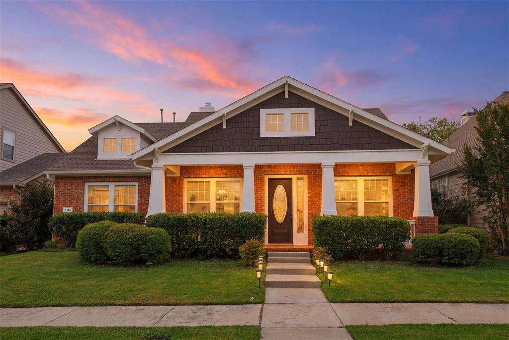 1744 Ivy Lane, Carrollton, TX 75007