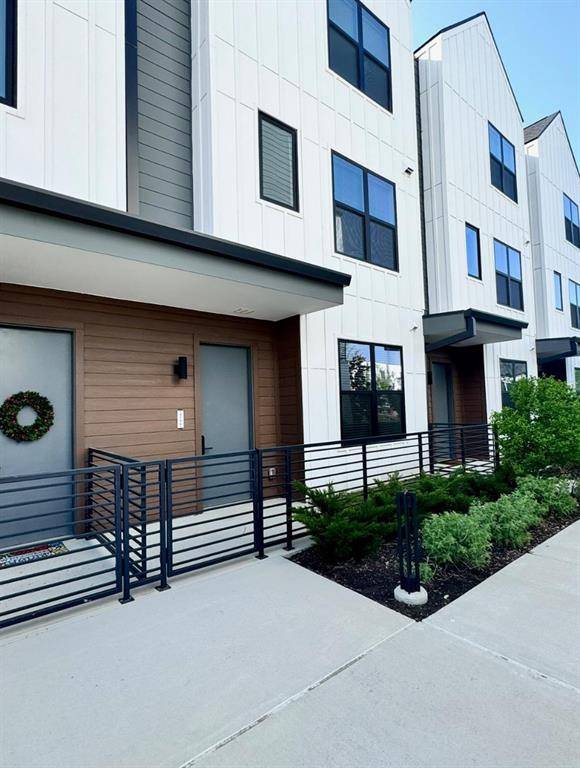 2100 Legacy Drive #701, Plano, TX 75023