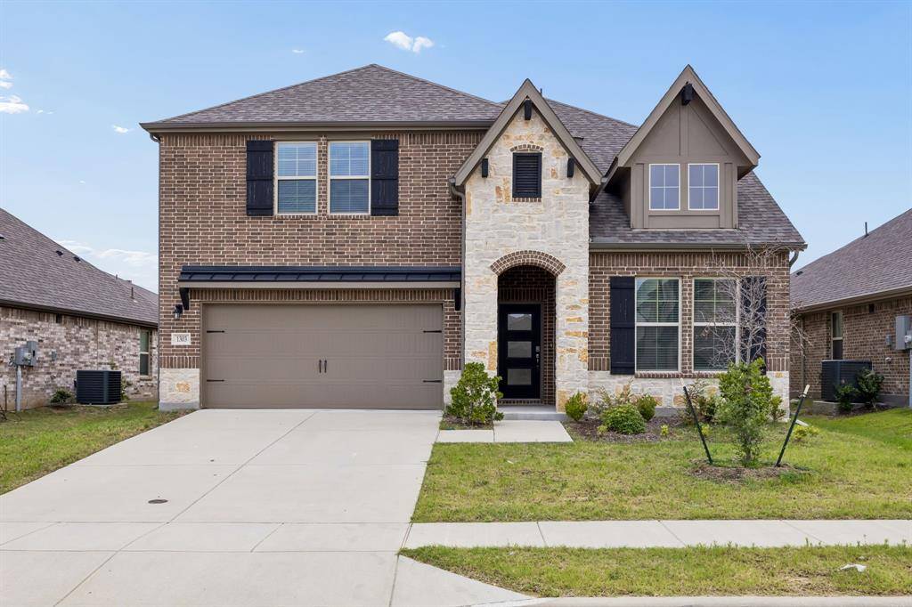 1303 Wheelwright Drive, Forney, TX 75126