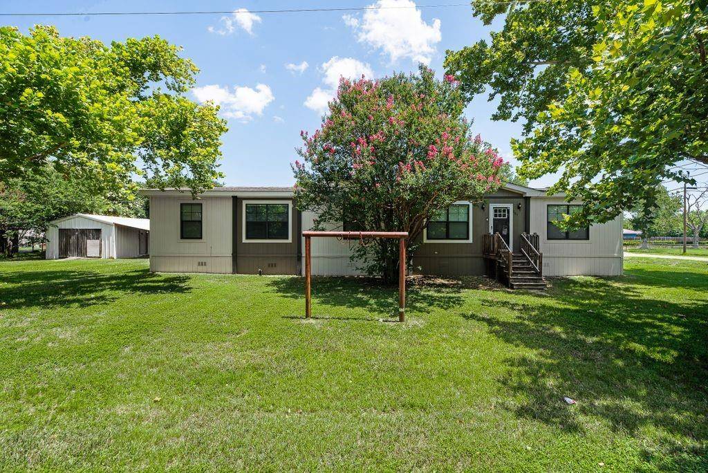 501 W 3rd Street, Maypearl, TX 76064