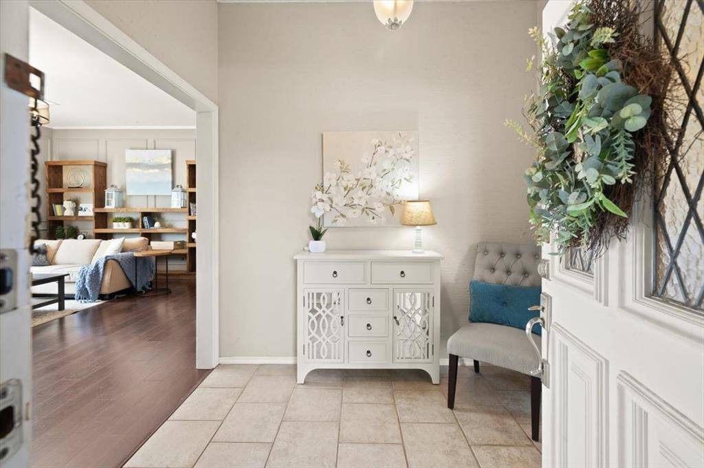 3709 Danbury Drive, Arlington, TX 76016