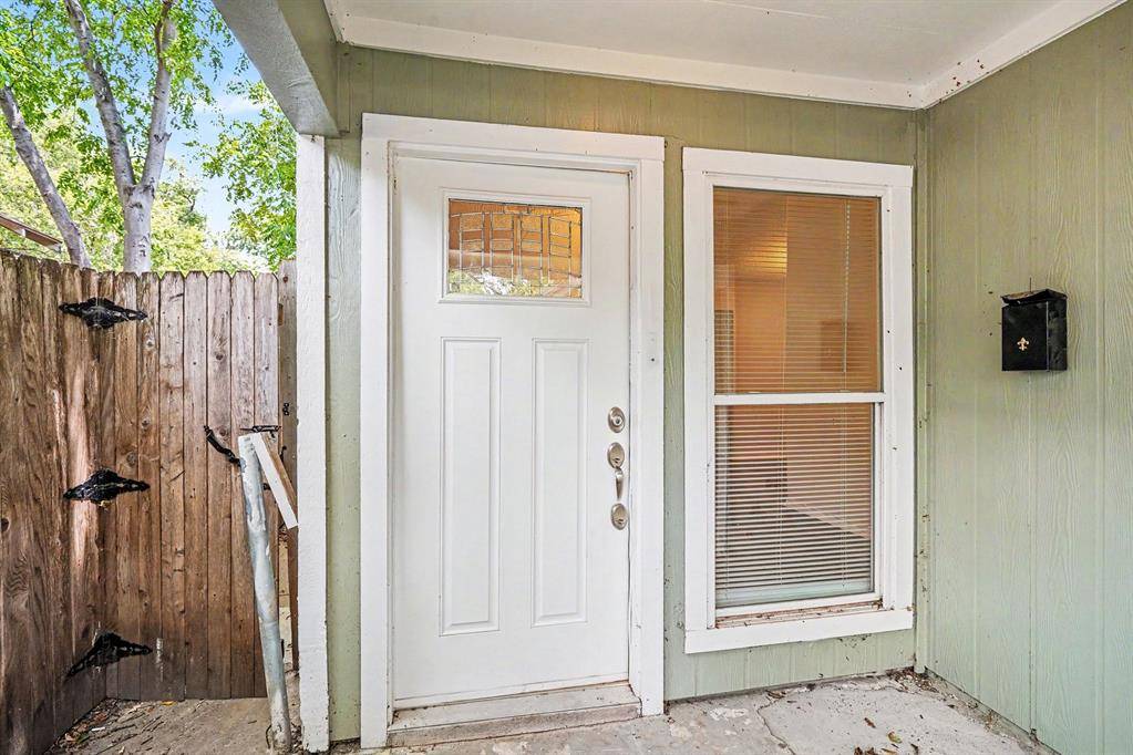 1811 Lipscomb Street, Fort Worth, TX 76110