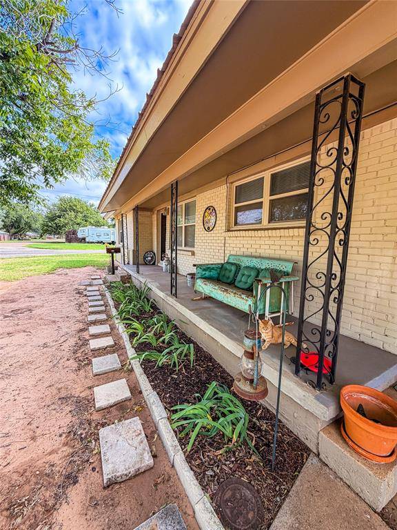 1508 N Avenue G, Haskell, TX 79521