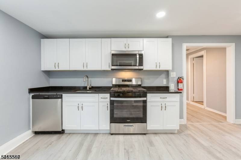 2249 Evergreen Ave, #3, Scotch Plains Twp., NJ 07076