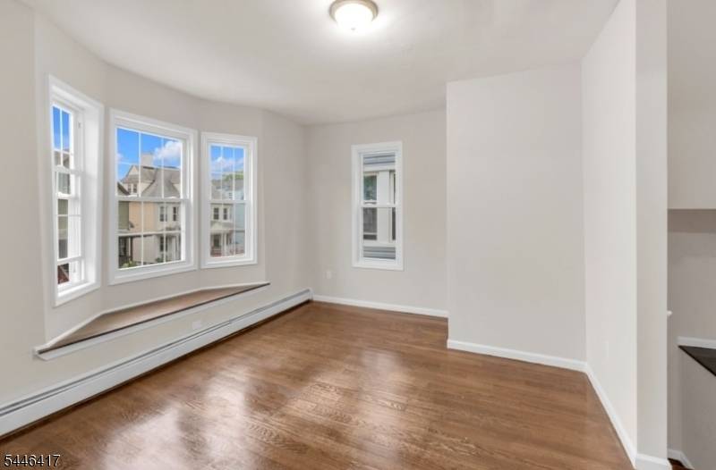 87 N 19th St #2, East Orange City, NJ 07017
