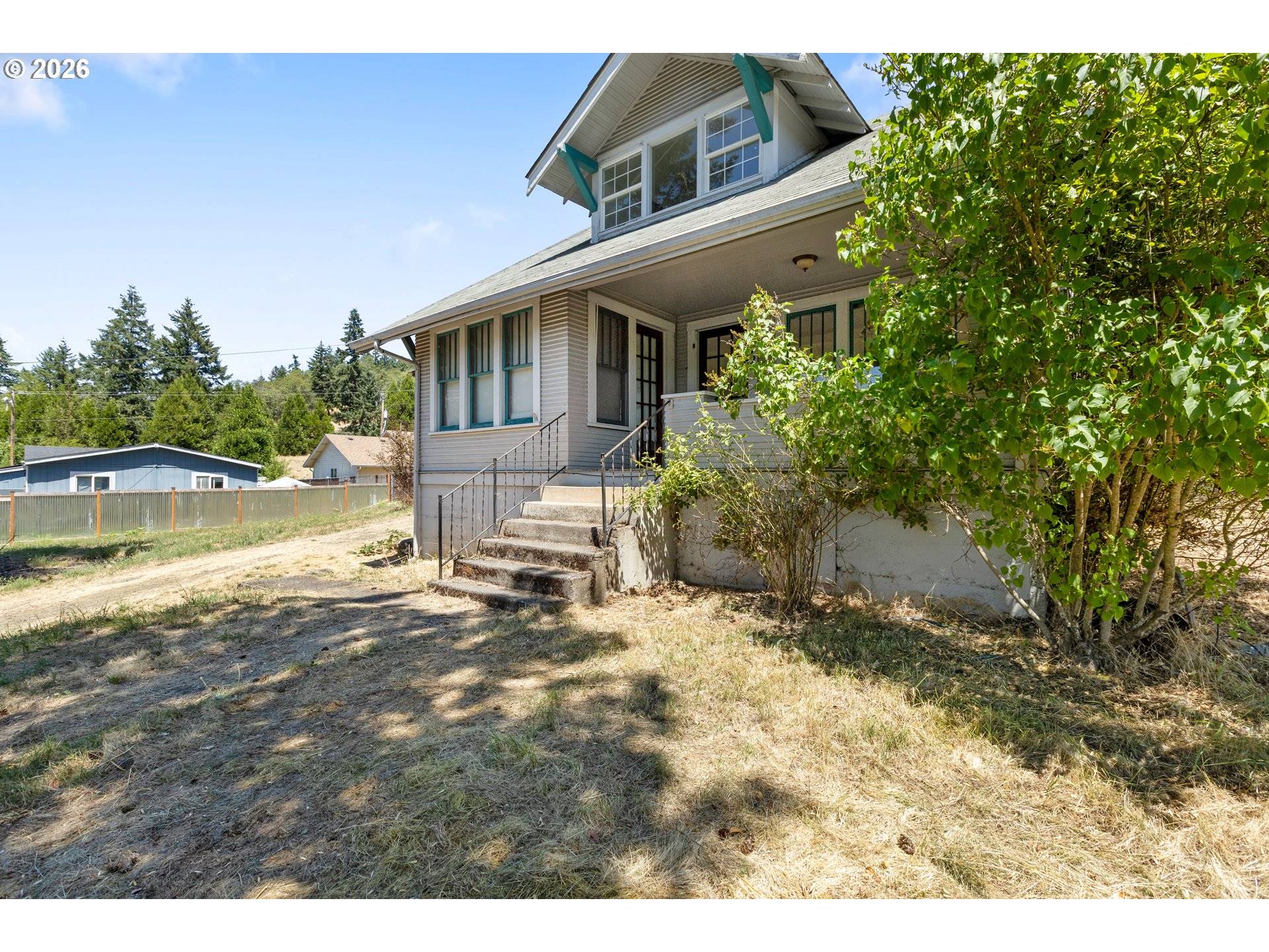 612 N STATE ST, Sutherlin, OR 97479