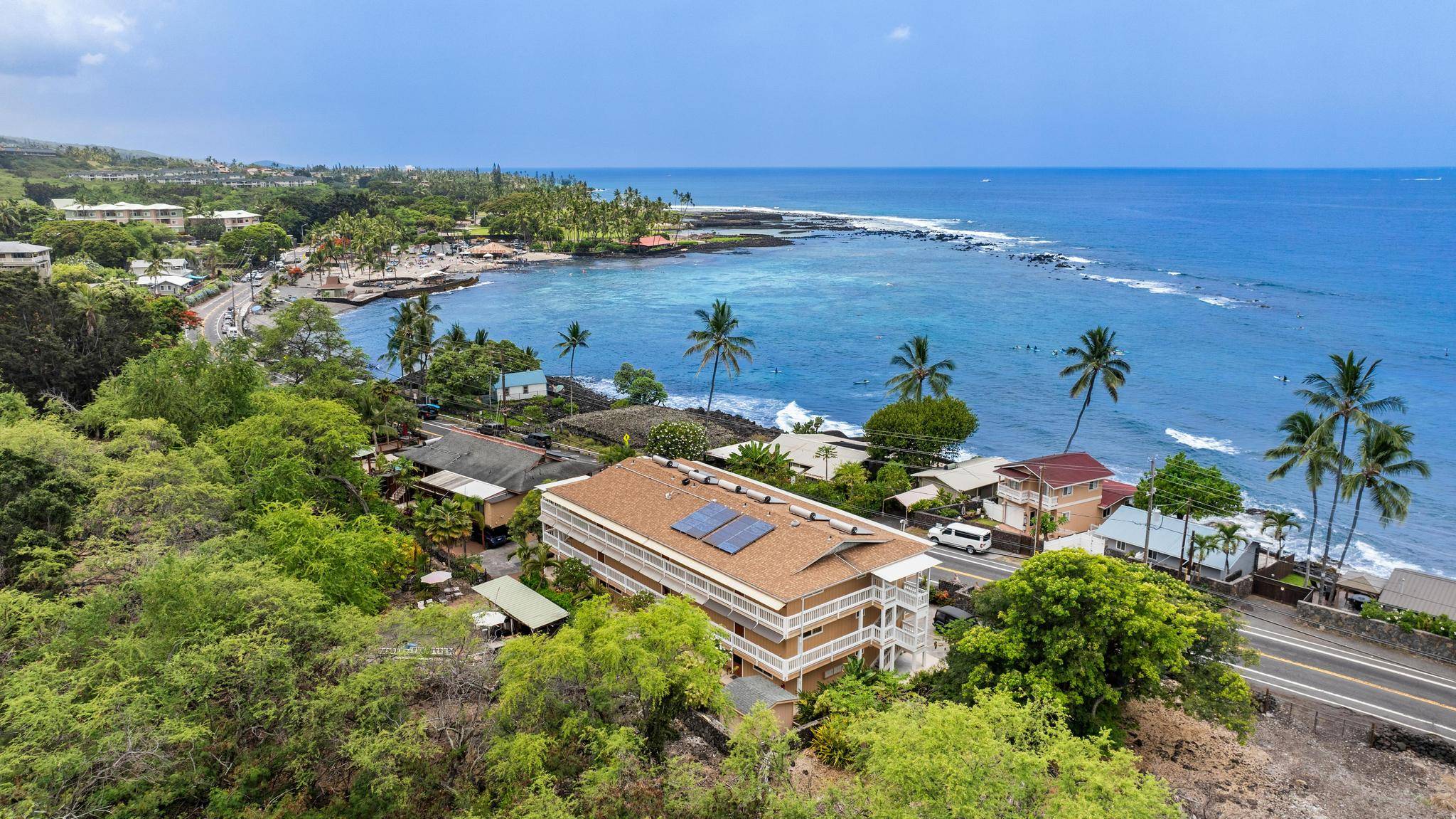 78-6665 ALII DR #101, Kailua Kona, HI 96740