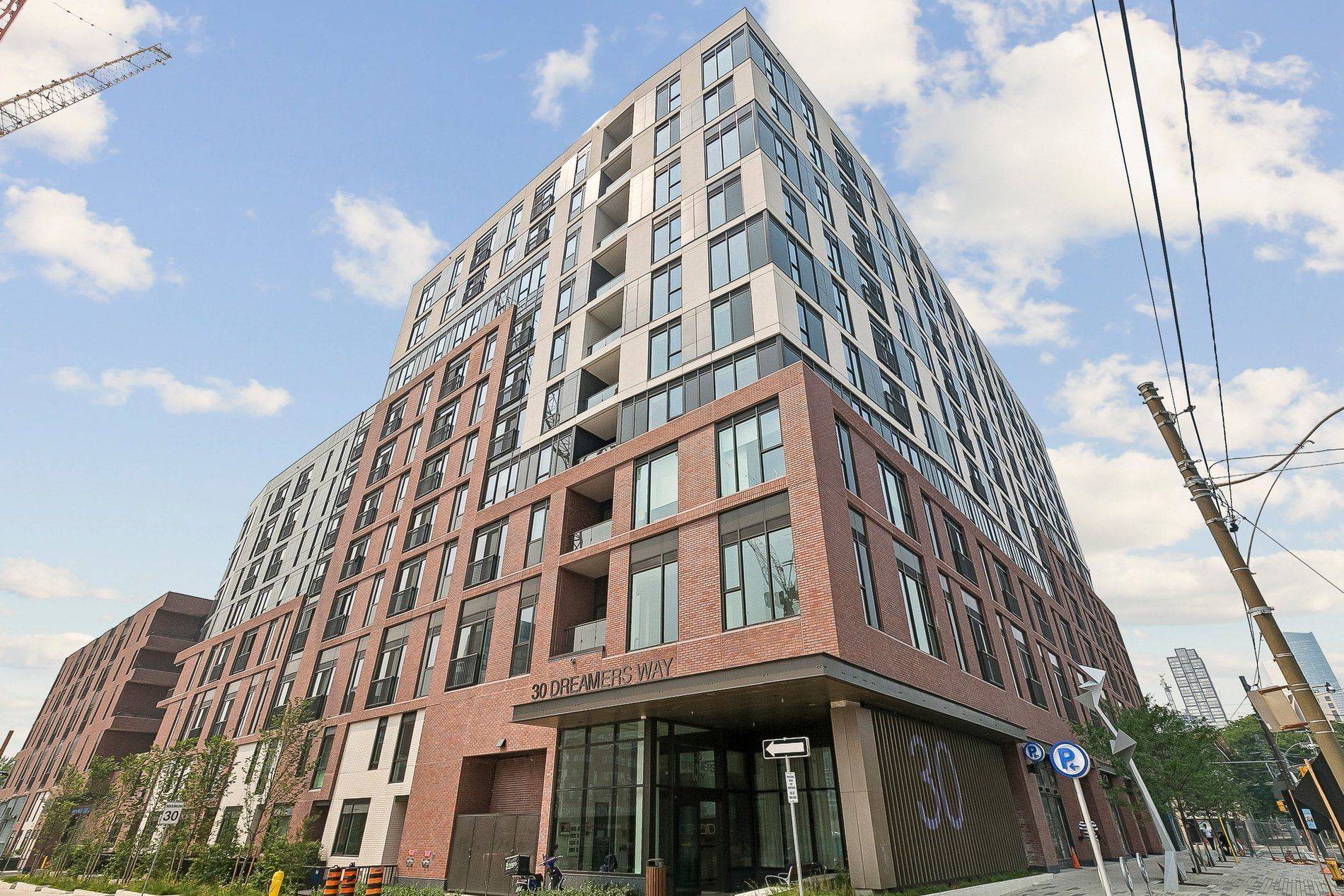 30 Dreamers WAY #1014, Toronto C08, ON M5A 0Z1