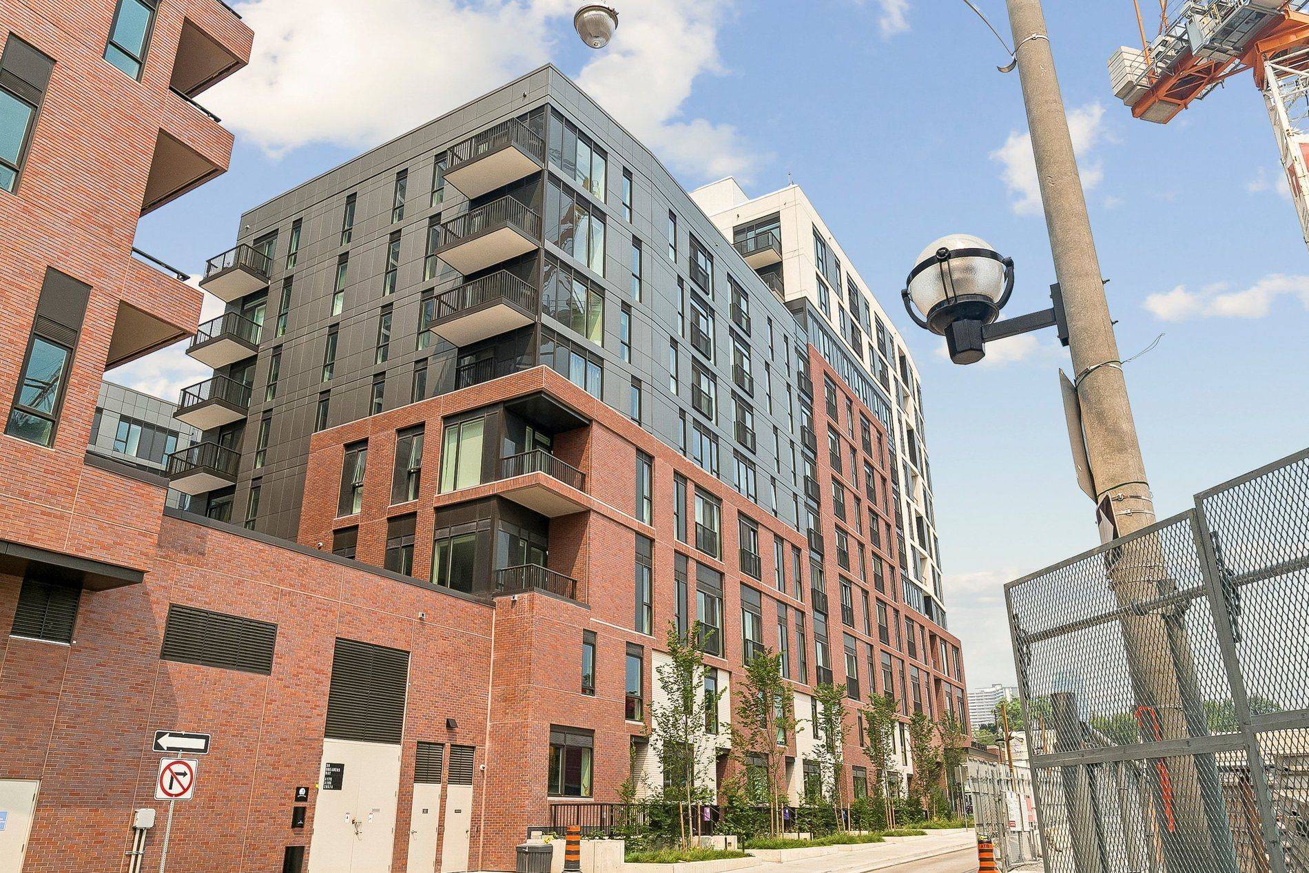 30 Dreamers WAY #1014, Toronto C08, ON M5A 0Z1
