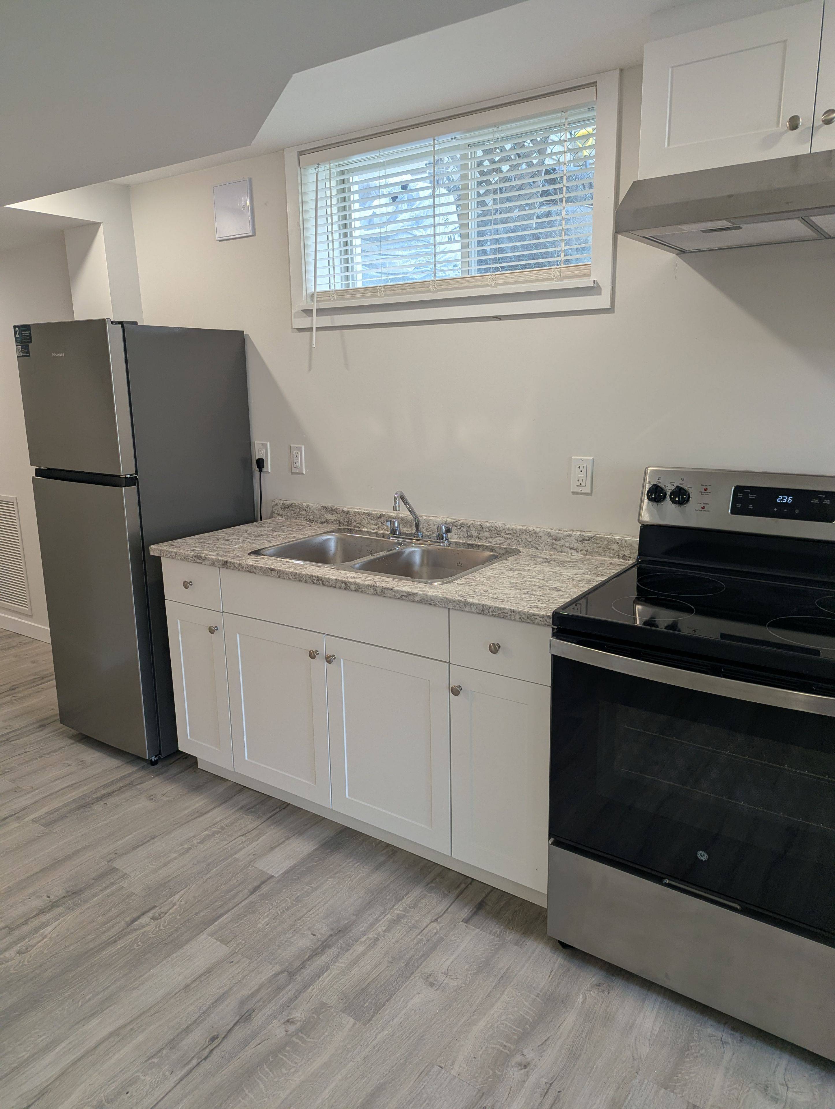 47B Drury ST, Bradford West Gwillimbury, ON L3Z 1W9