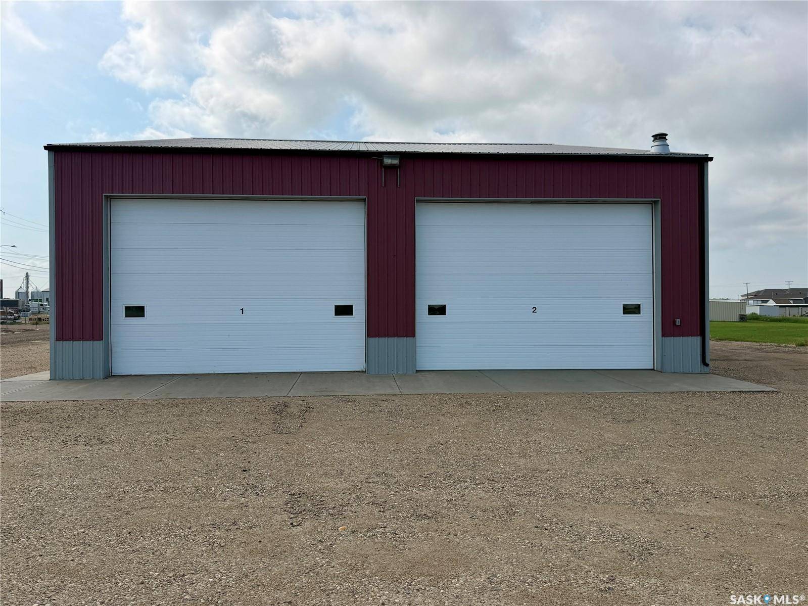 425 7th STREET W, Shaunavon, SK S0N 1A0