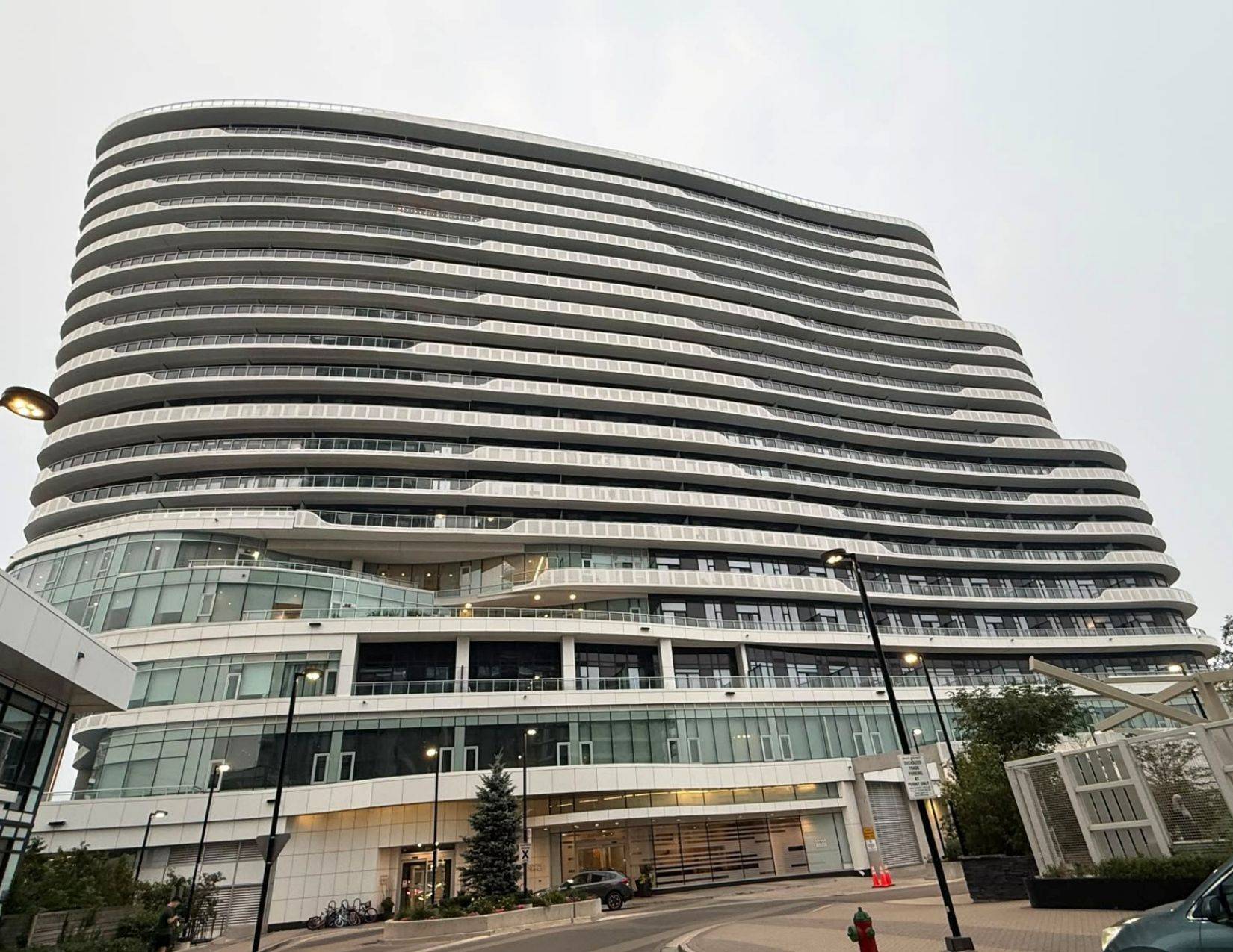 2520 Eglinton AVE W #323, Mississauga, ON L5M 0Y4