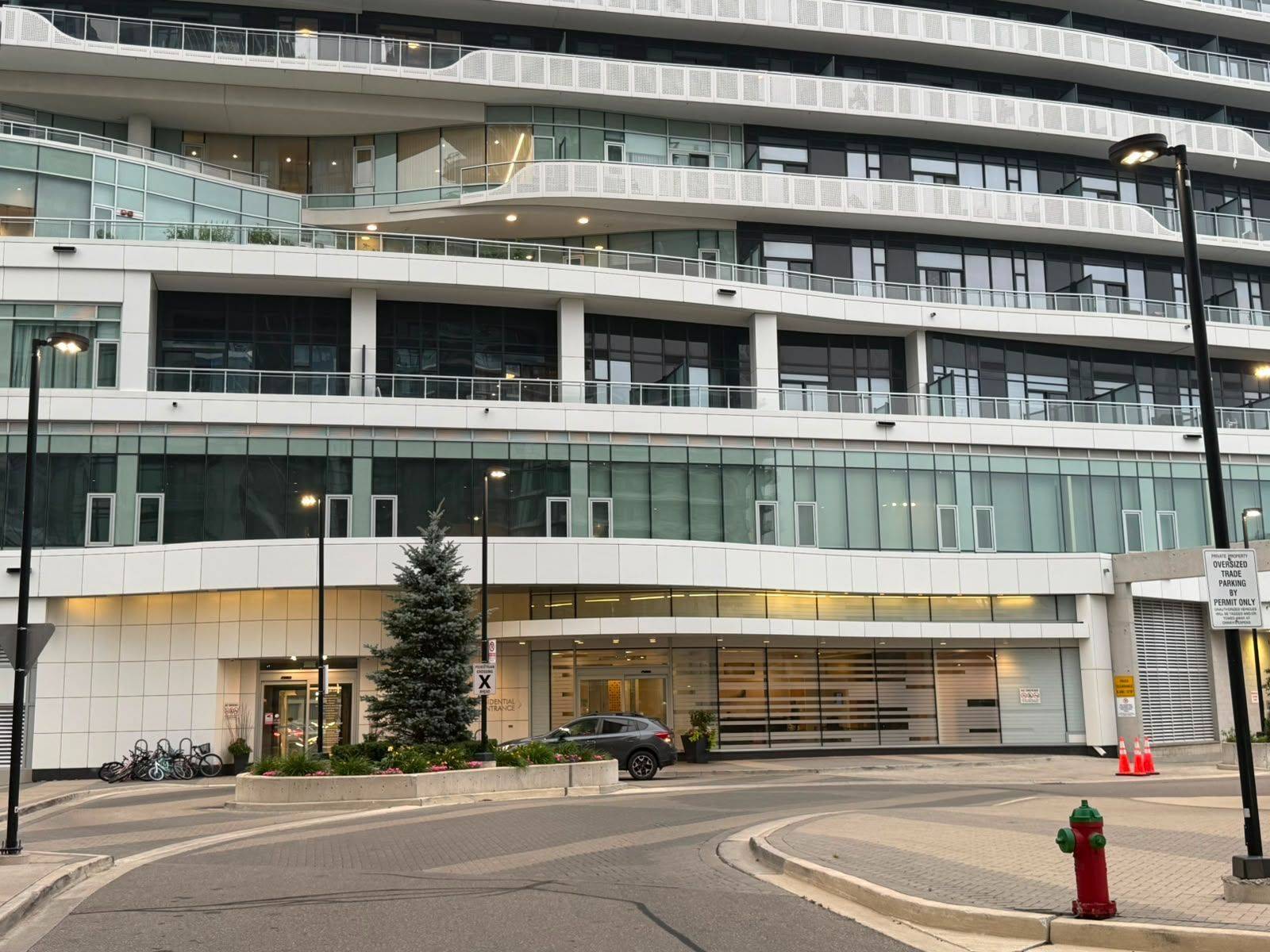 2520 Eglinton AVE W #323, Mississauga, ON L5M 0Y4