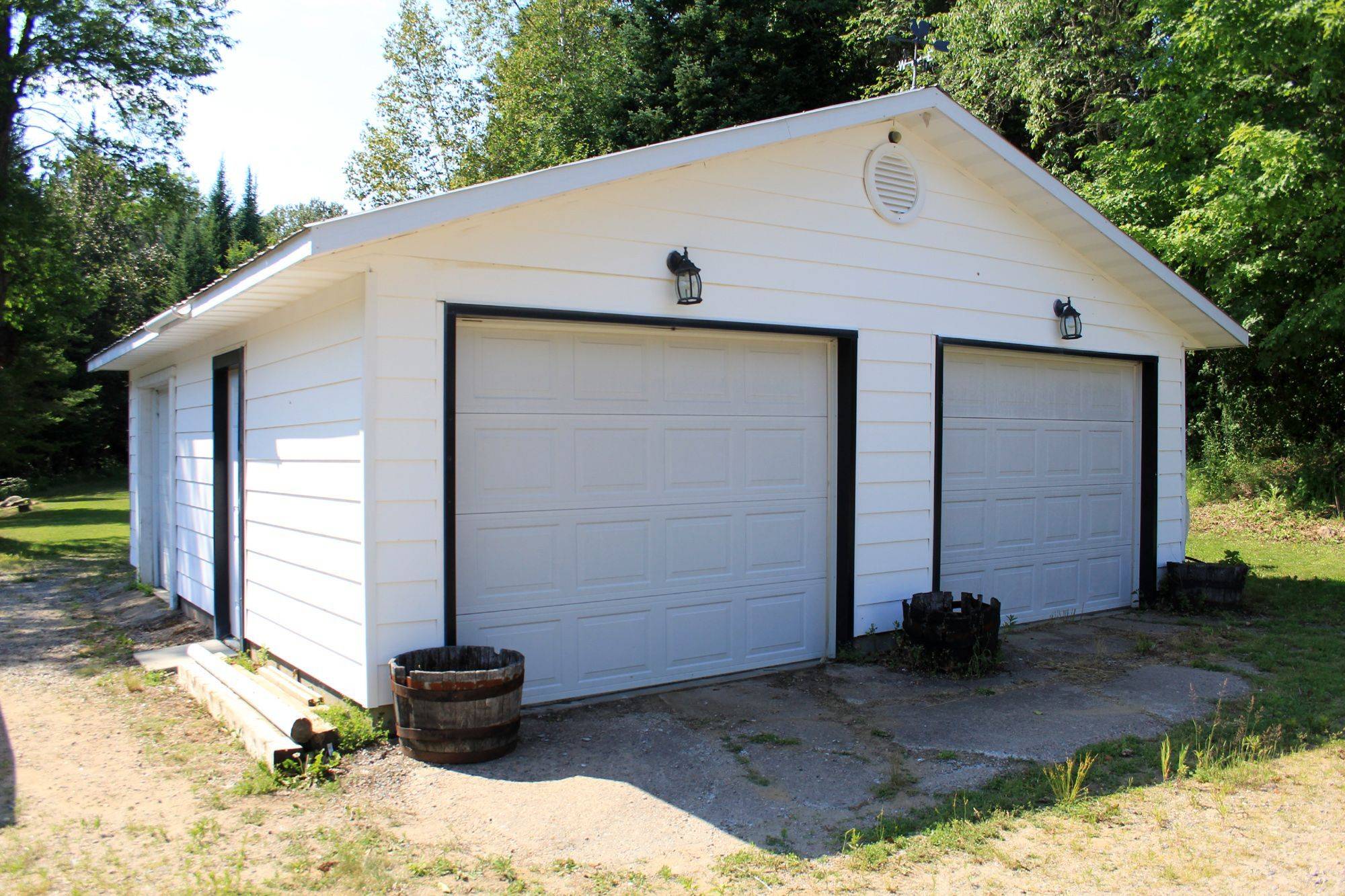 5472 Loop RD, Highlands East, ON K0L 2A0
