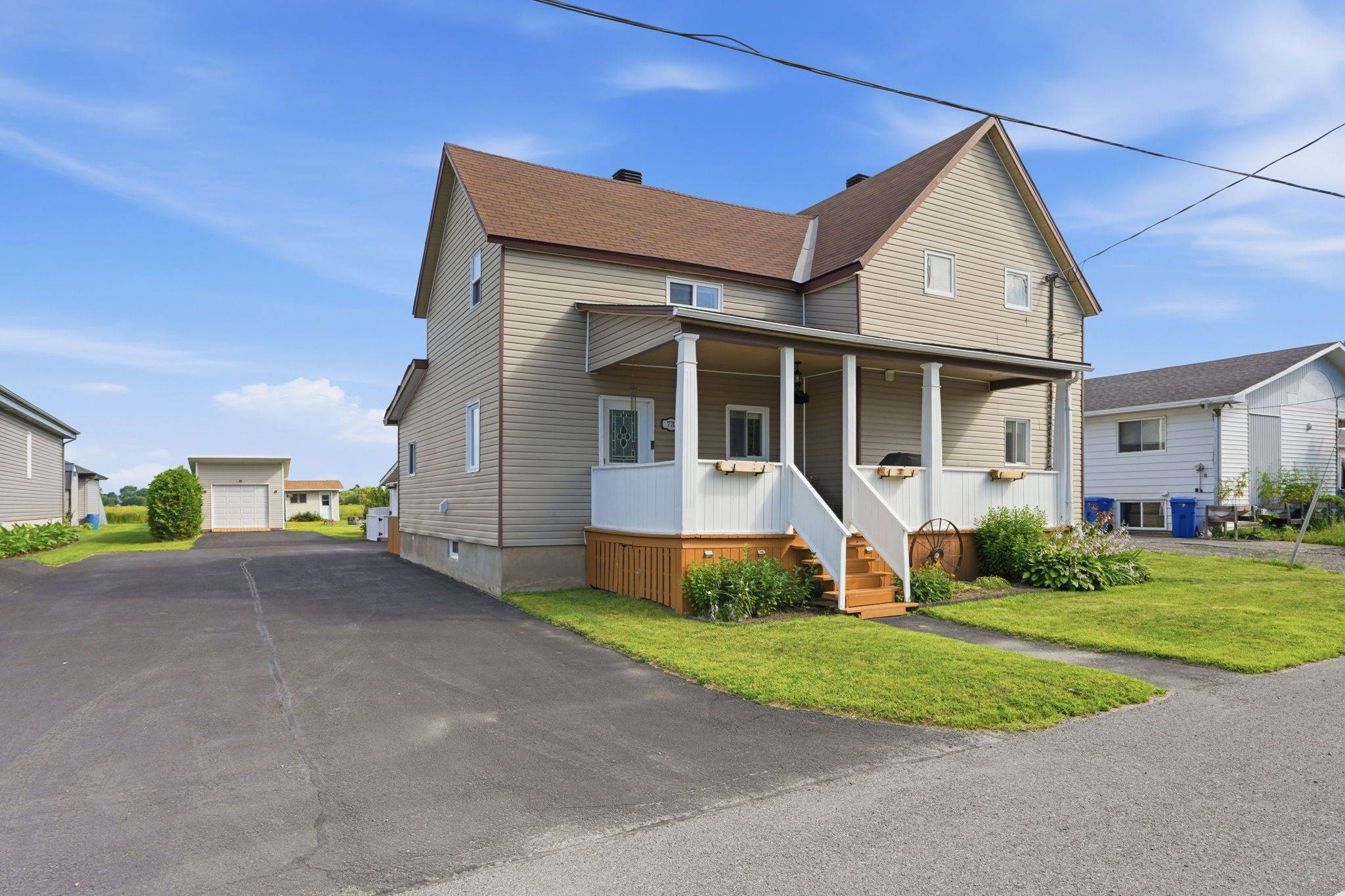 770 Station ST, Alfred And Plantagenet, ON K0B 1L0