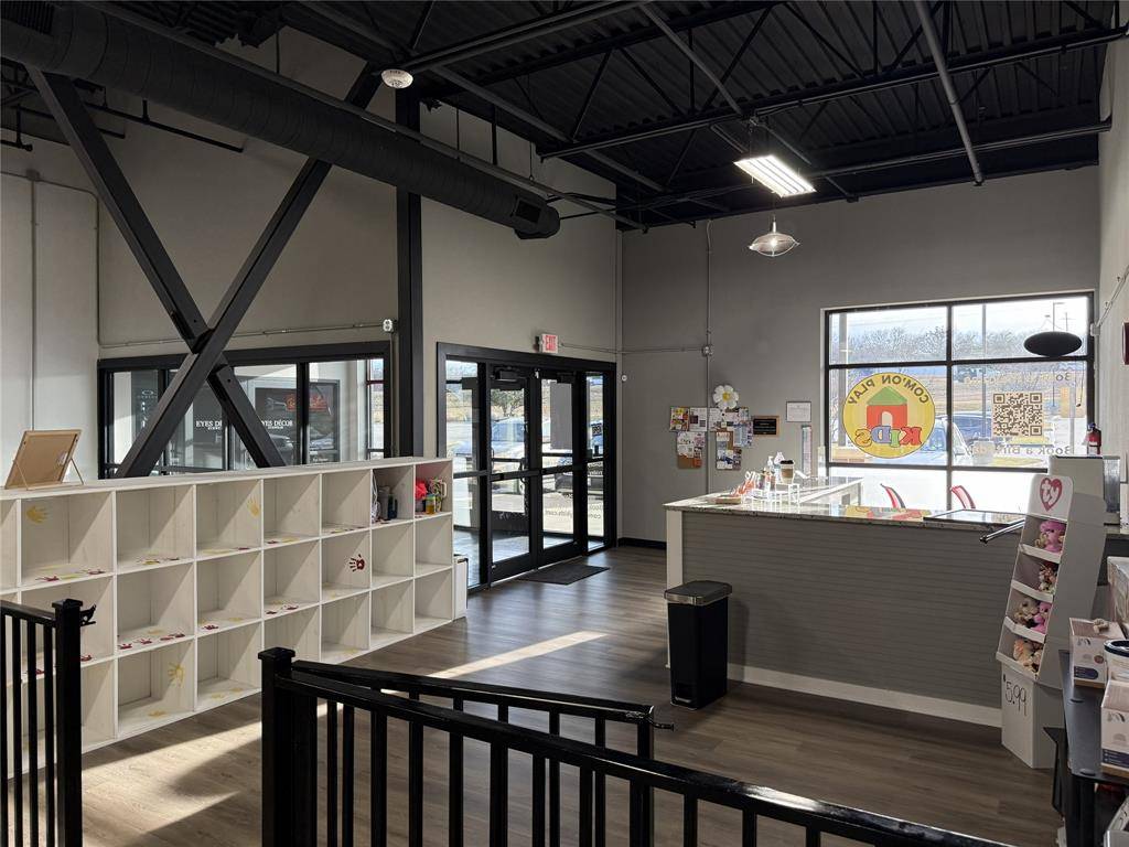 225 Shops Boulevard #107, Willow Park, TX 76087