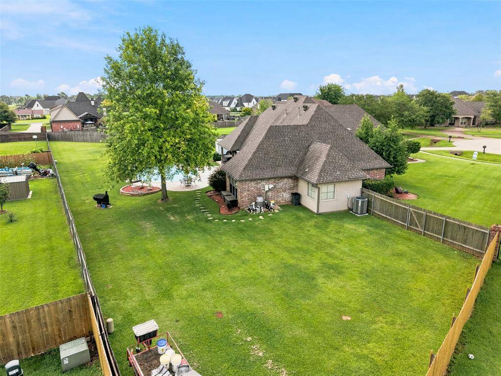 605 Fall Winds Circle, Bossier City, LA 71111