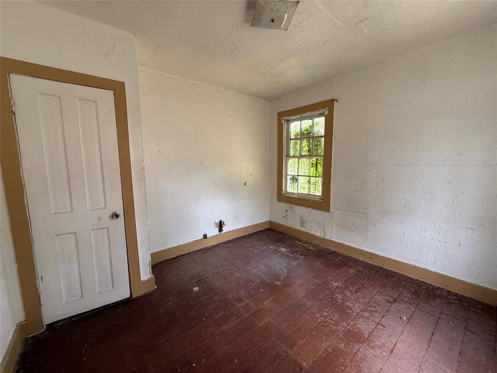 2318 Macon Street, Dallas, TX 75215