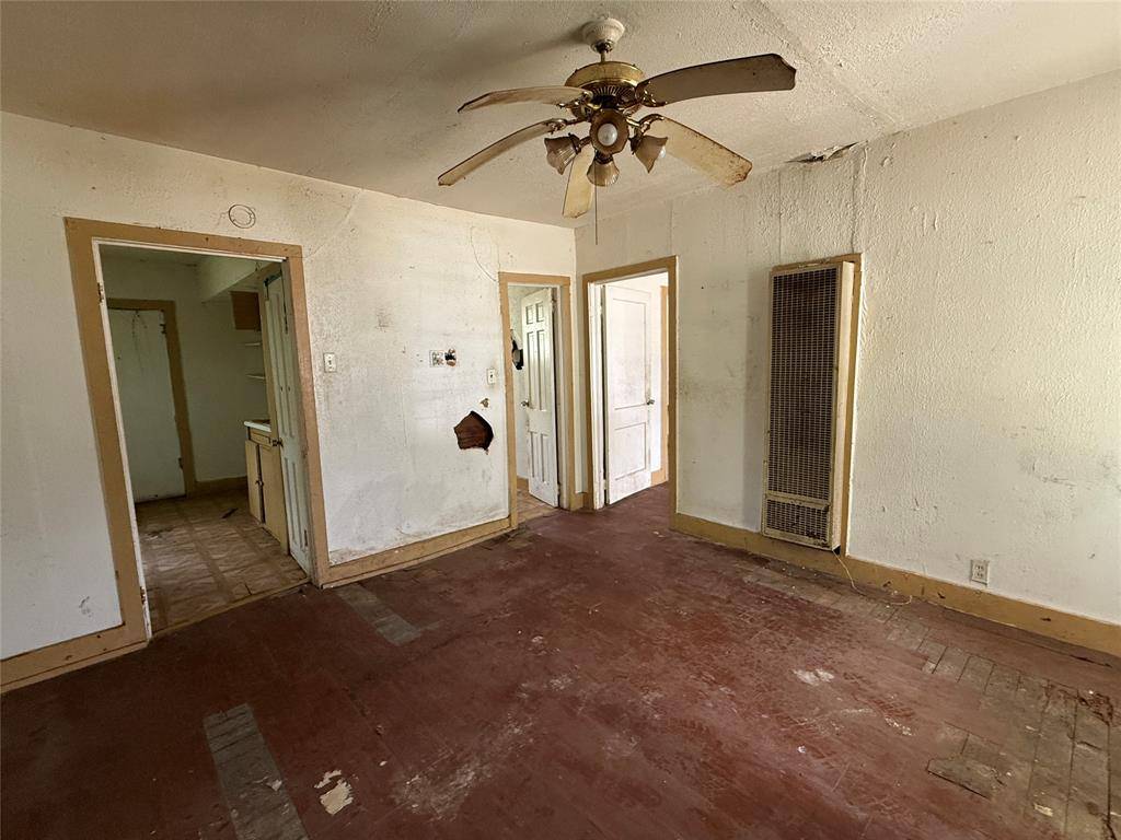 2318 Macon Street, Dallas, TX 75215