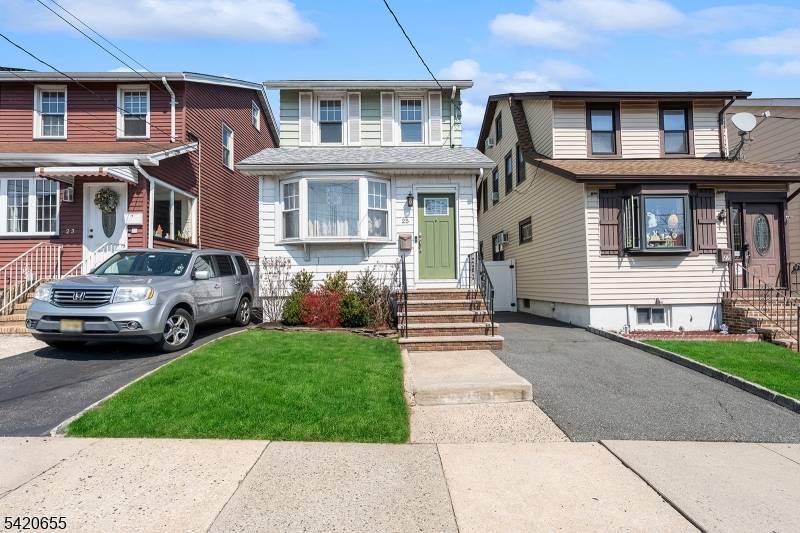 25 Shepherd Pl, Kearny Town, NJ 07032