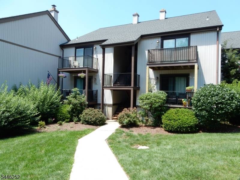16312 DELL PL. #312, Stanhope Boro, NJ 07874