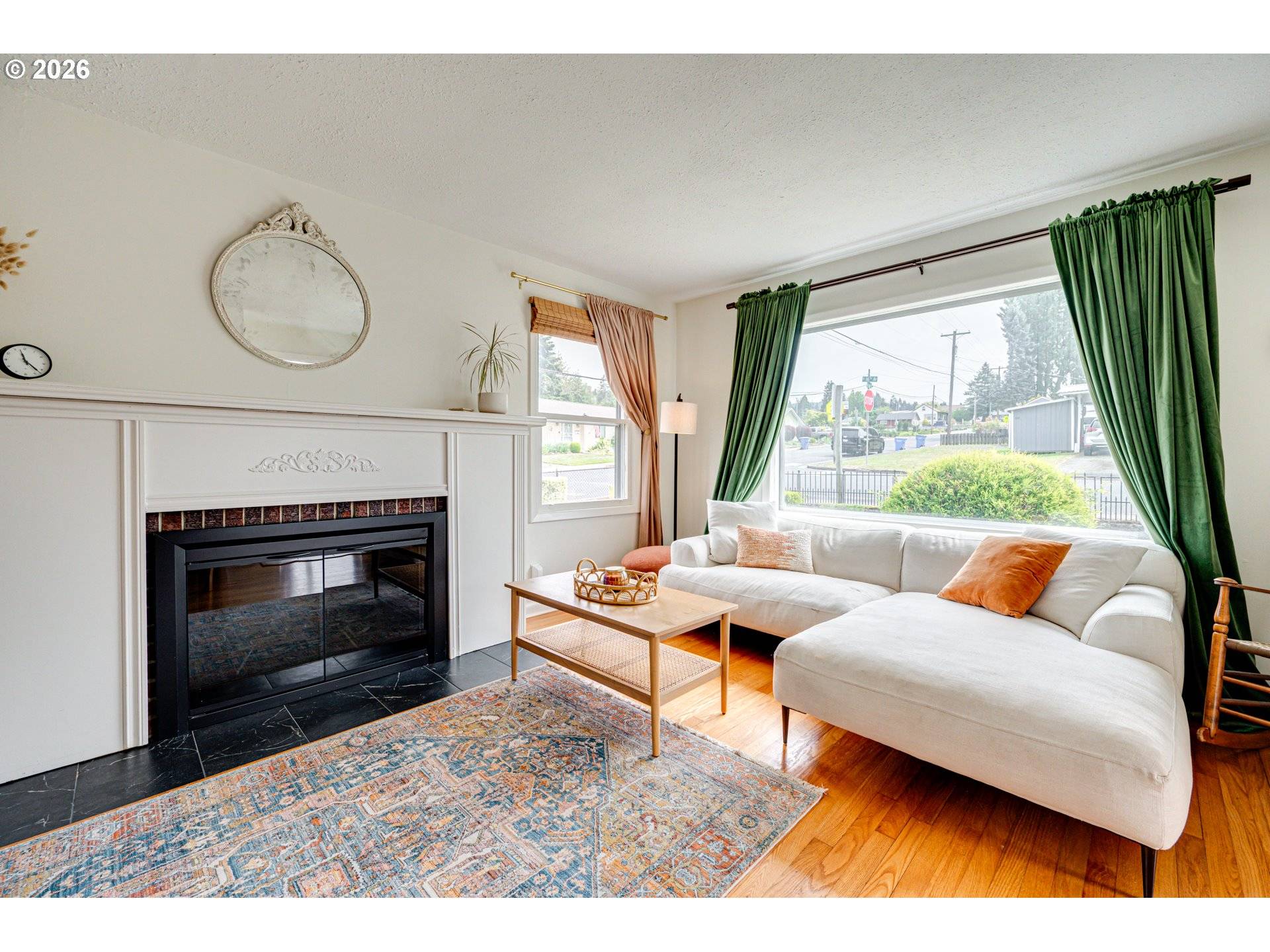 813 N 16TH AVE, Kelso, WA 98626