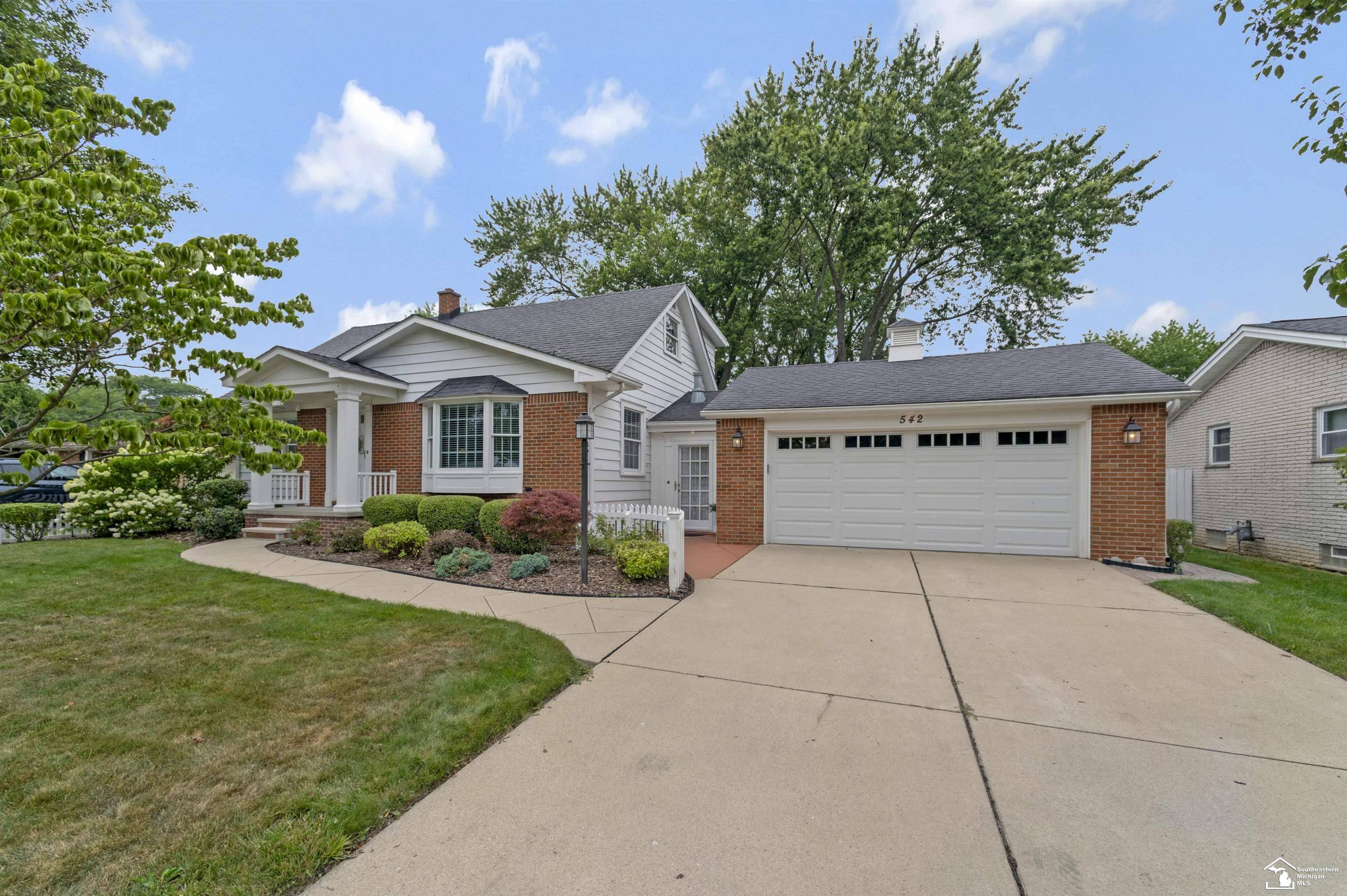 542 Fox DR, Monroe, MI 48161