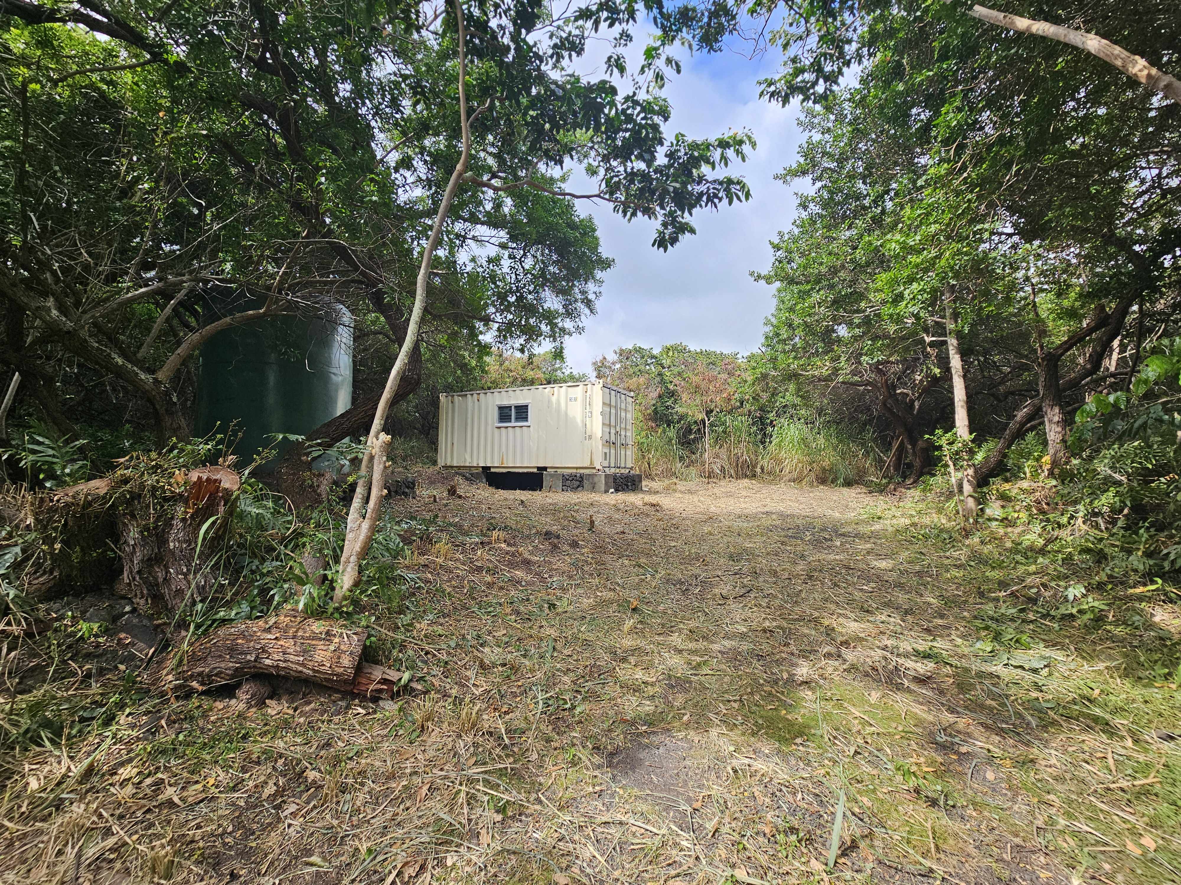 94-6377 PALAOA RD, Naalehu, HI 96772