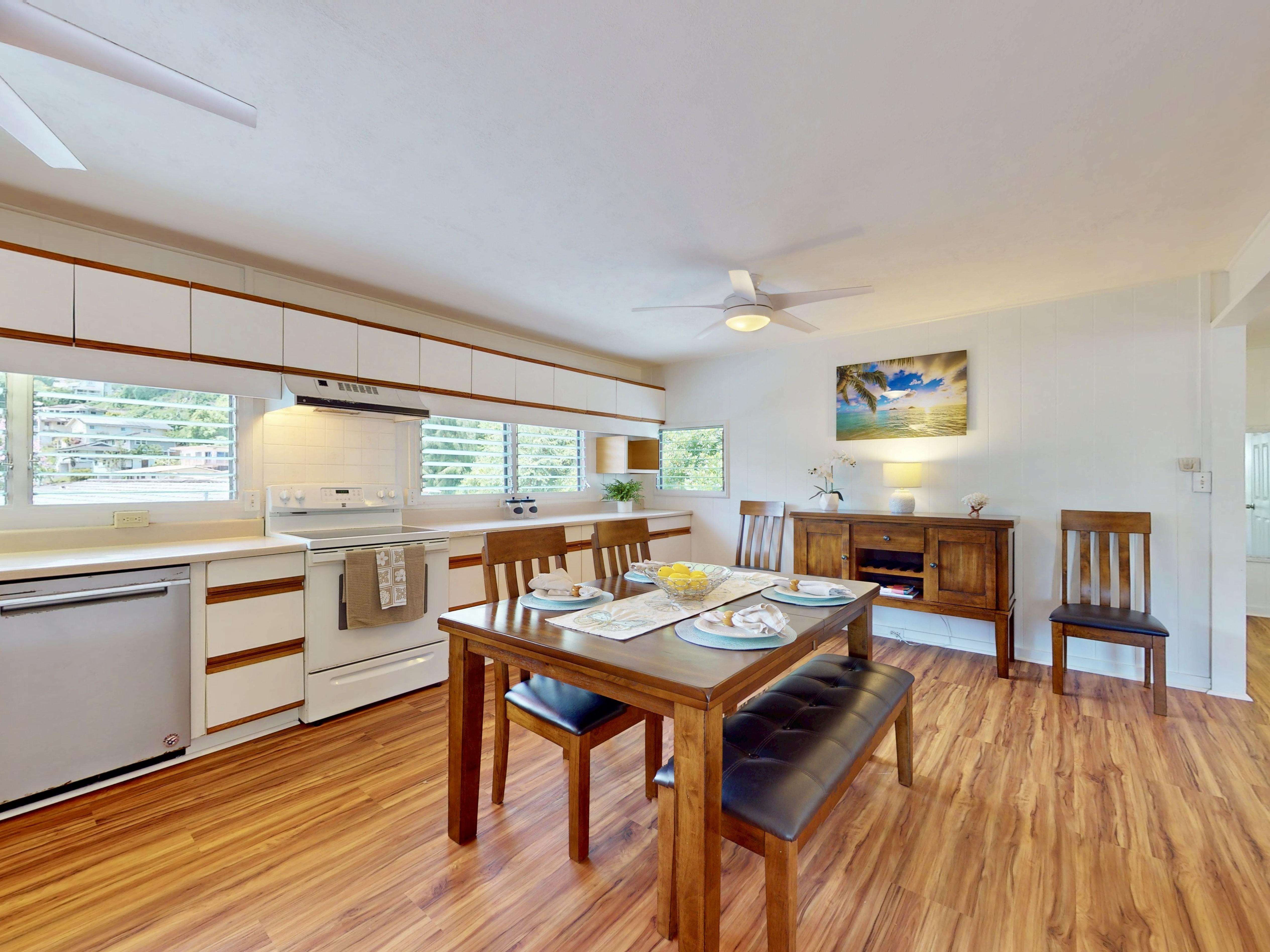 240 PUIWA RD, Honolulu, HI 96817