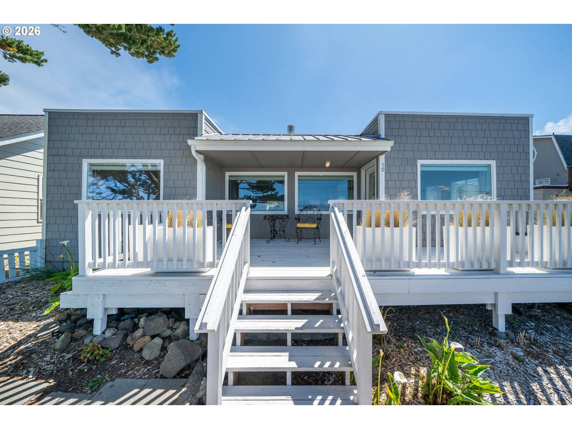 40 SE CONWAY AVE, Depoe Bay, OR 97341