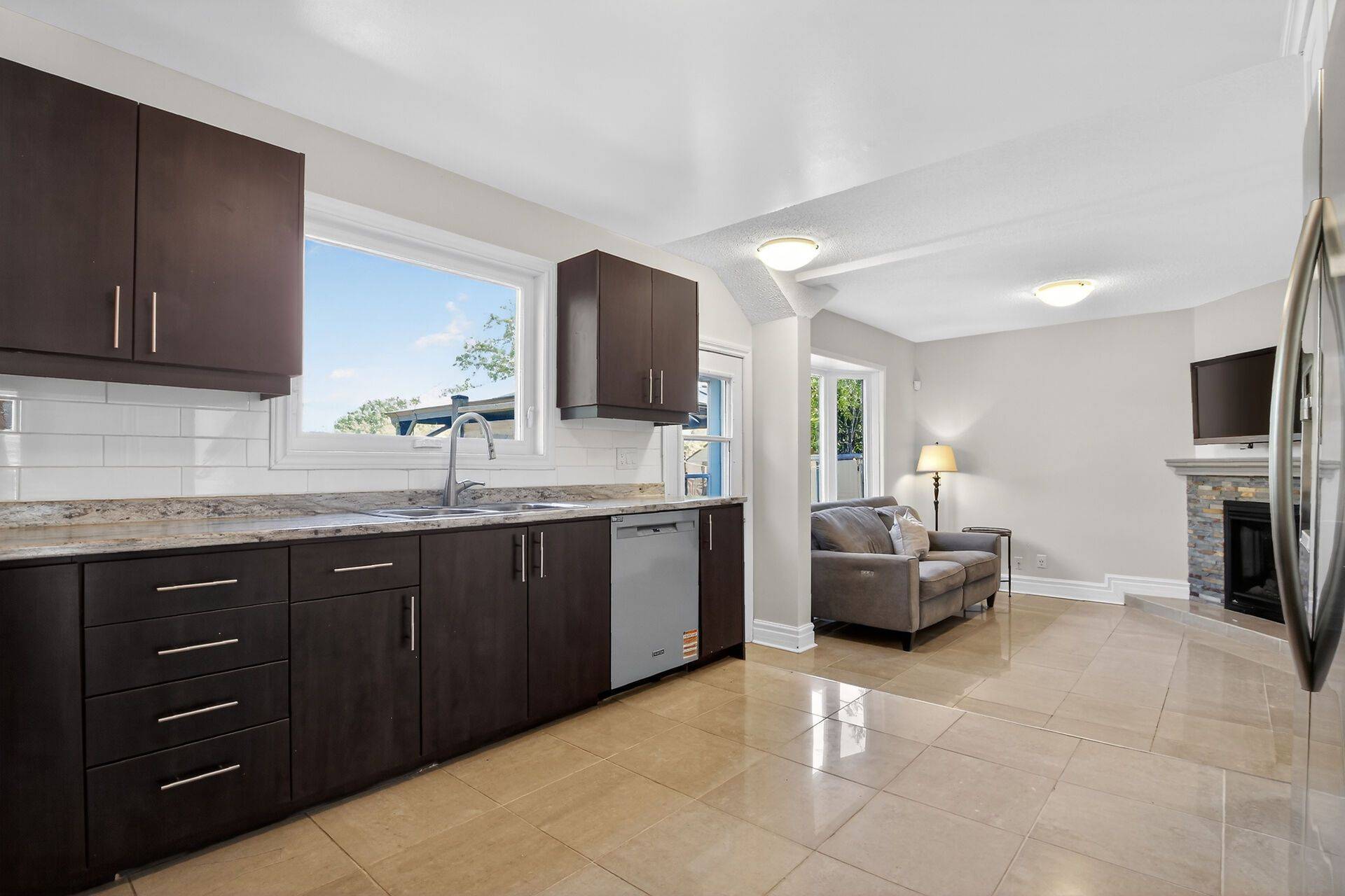 2769 Massicotte LN, Blossom Park - Airport And Area, ON K1T 3H1