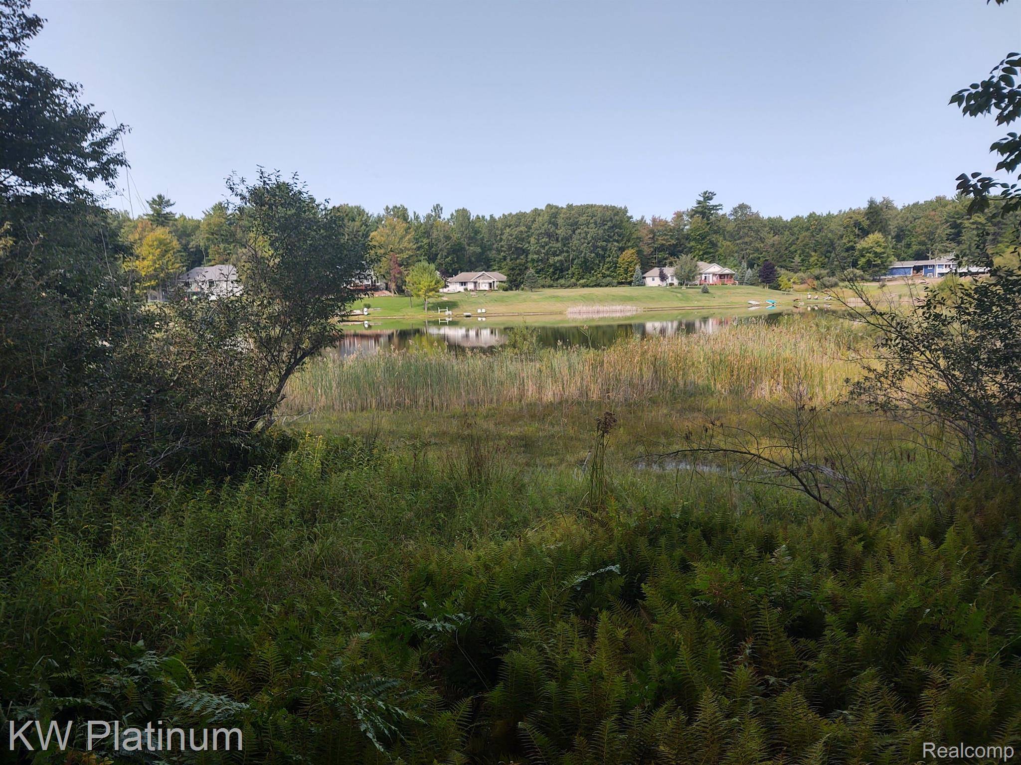 9552 FAWN LAKE DR, Morton Twp, MI 49346