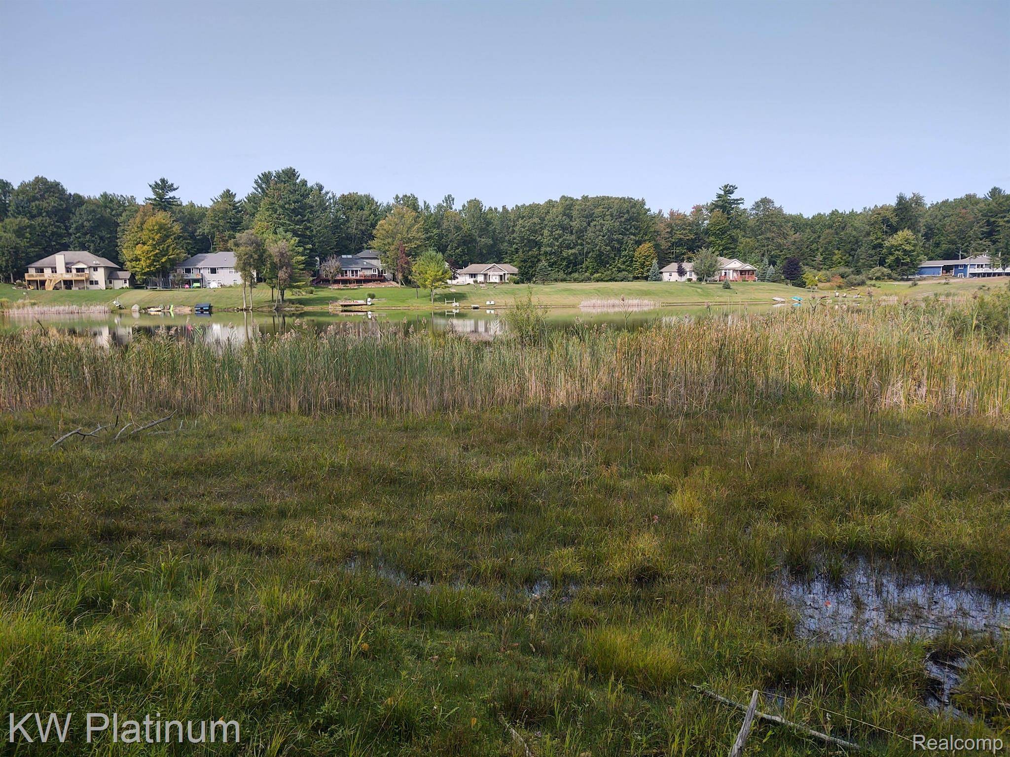9552 FAWN LAKE DR, Morton Twp, MI 49346