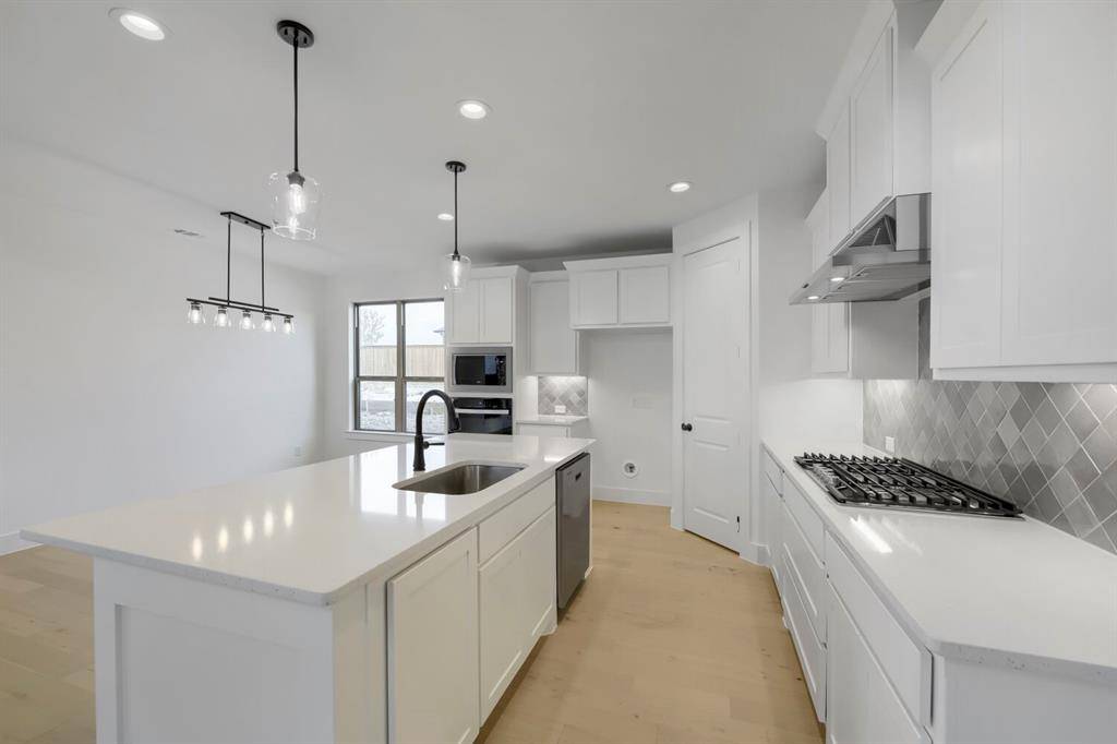 6016 Davis Knoll, Fort Worth, TX 76126