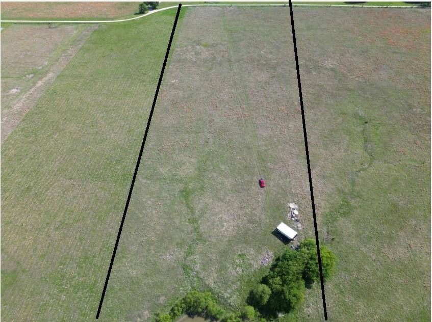 1438 County Road 1300, Deport, TX 75435