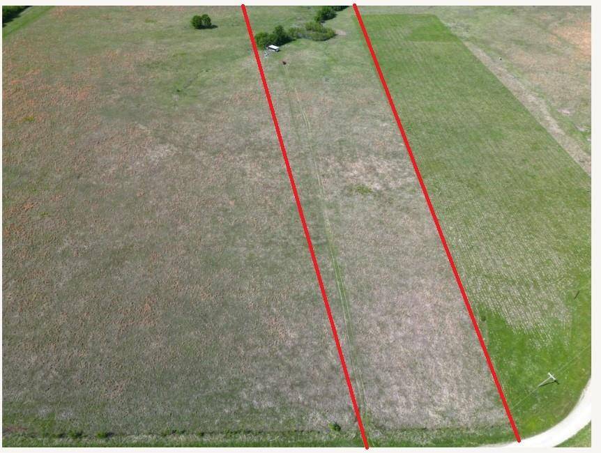 1438 County Road 1300, Deport, TX 75435