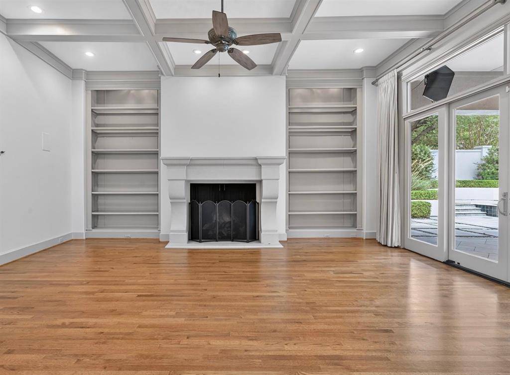 14819 Bellbrook Drive, Addison, TX 75254