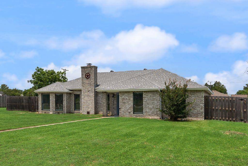 3517 Sachse Road, Sachse, TX 75048
