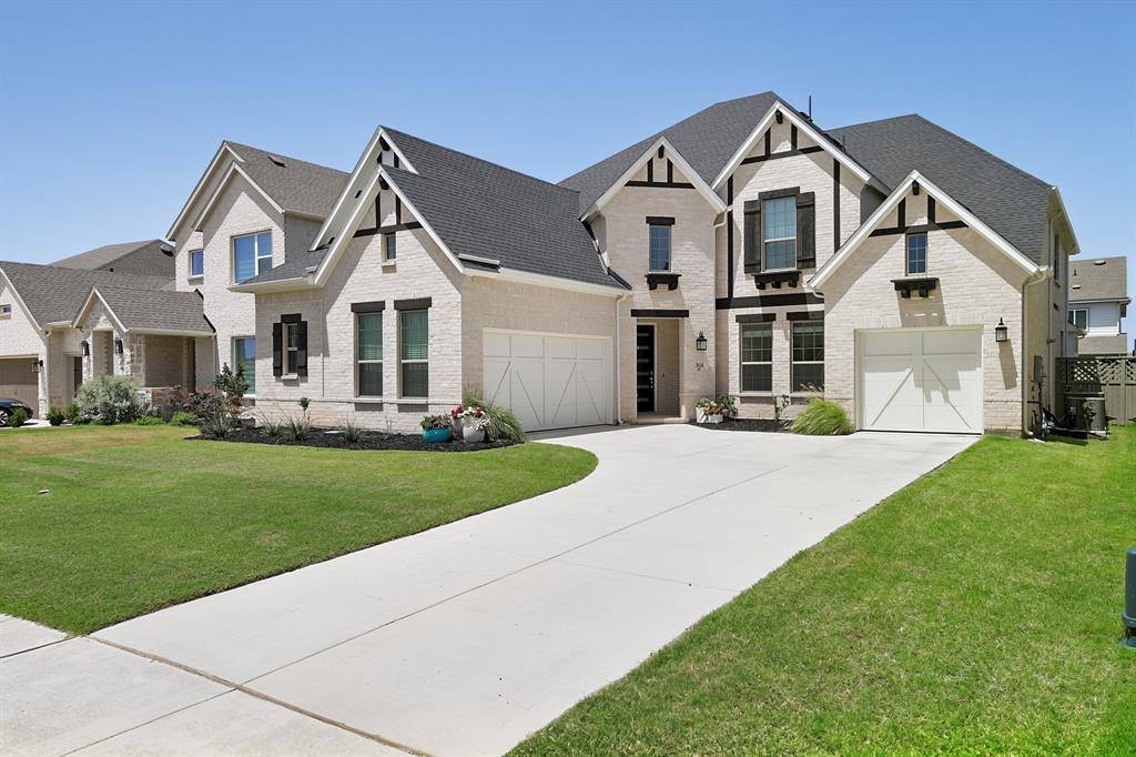 304 Cottontail Lane, Northlake, TX 76247