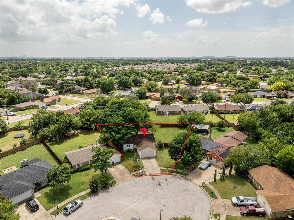 6400 Patino Court, Watauga, TX 76148